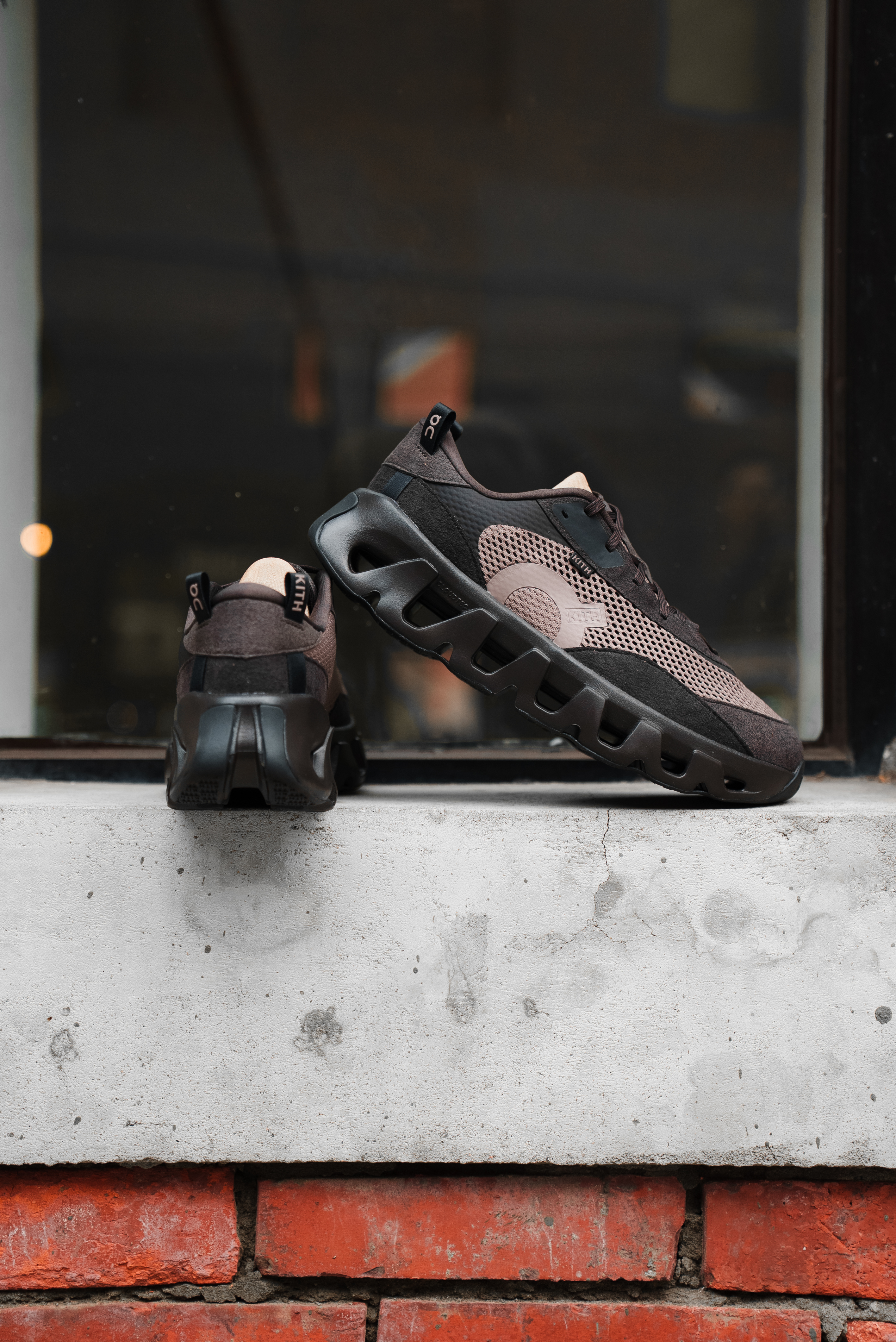 【Focus Store】預購 Kith x On K-Tech 2 "Thorn" 棕 黑 聯名 昂跑 3MG10844969