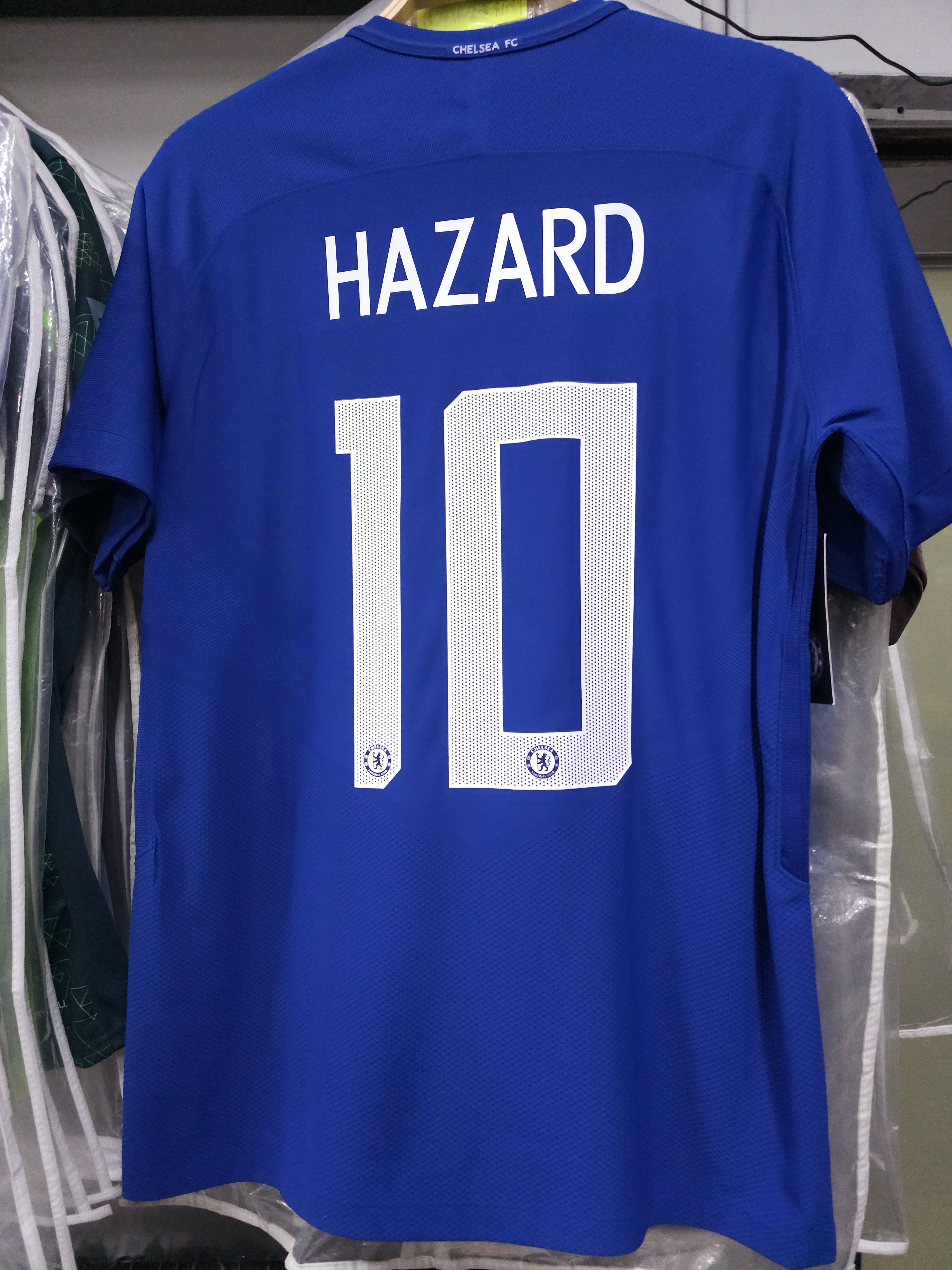 17-18車路士主場夏薩特球員版球衣