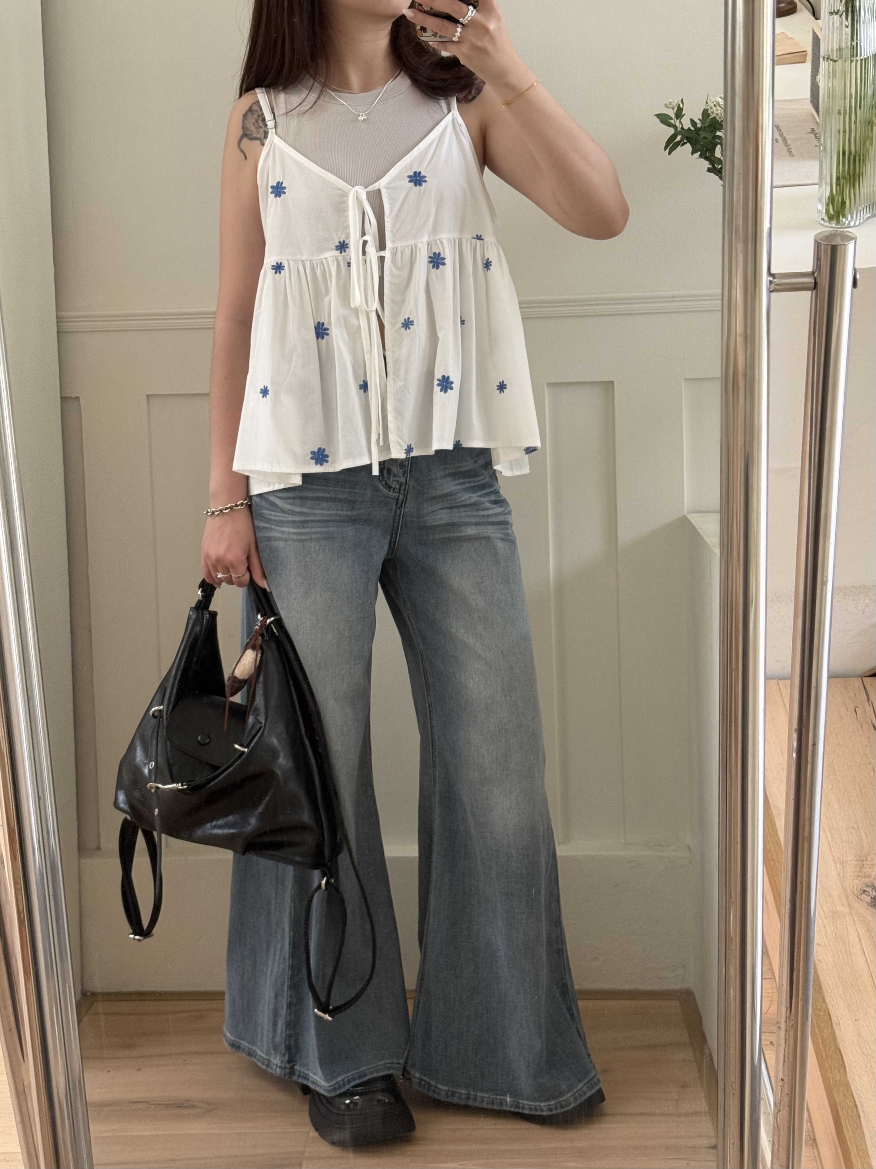 大容量通勤雙肩背包