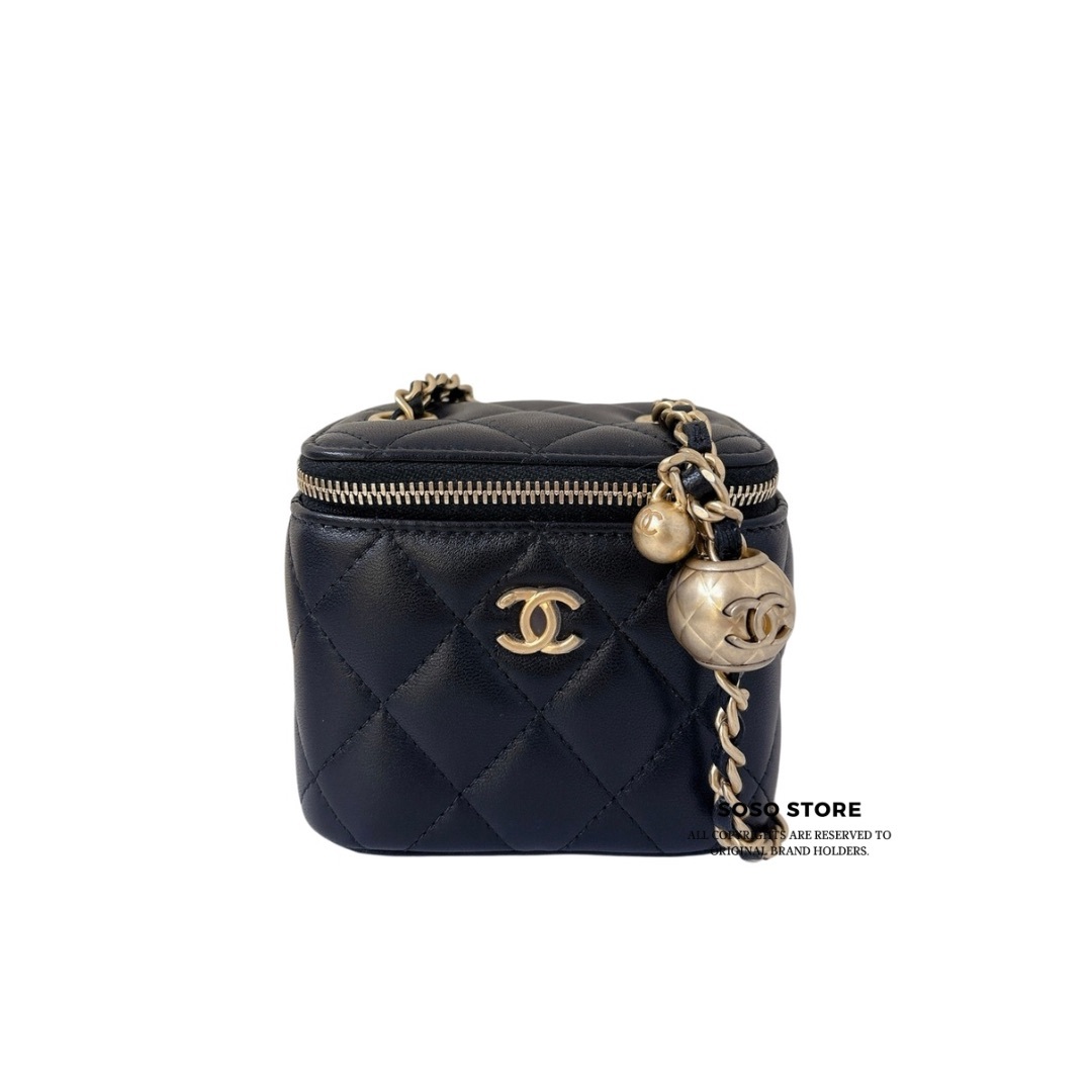 Chanel Pearl Crush Mini Vanity Case - Black / GHW