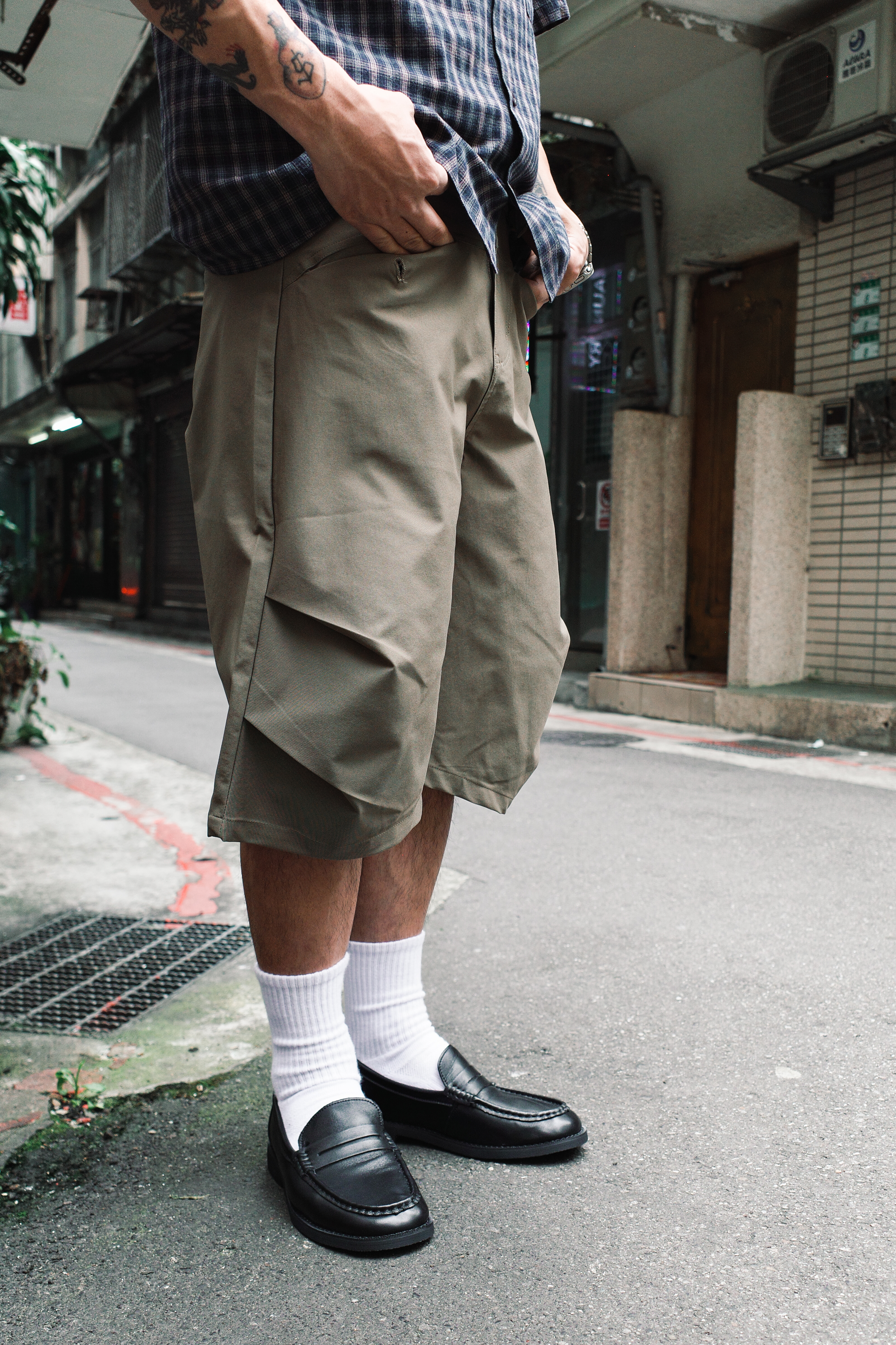 『AlwaysGoodDay』皺褶 立體剪裁 七分 工裝 短褲