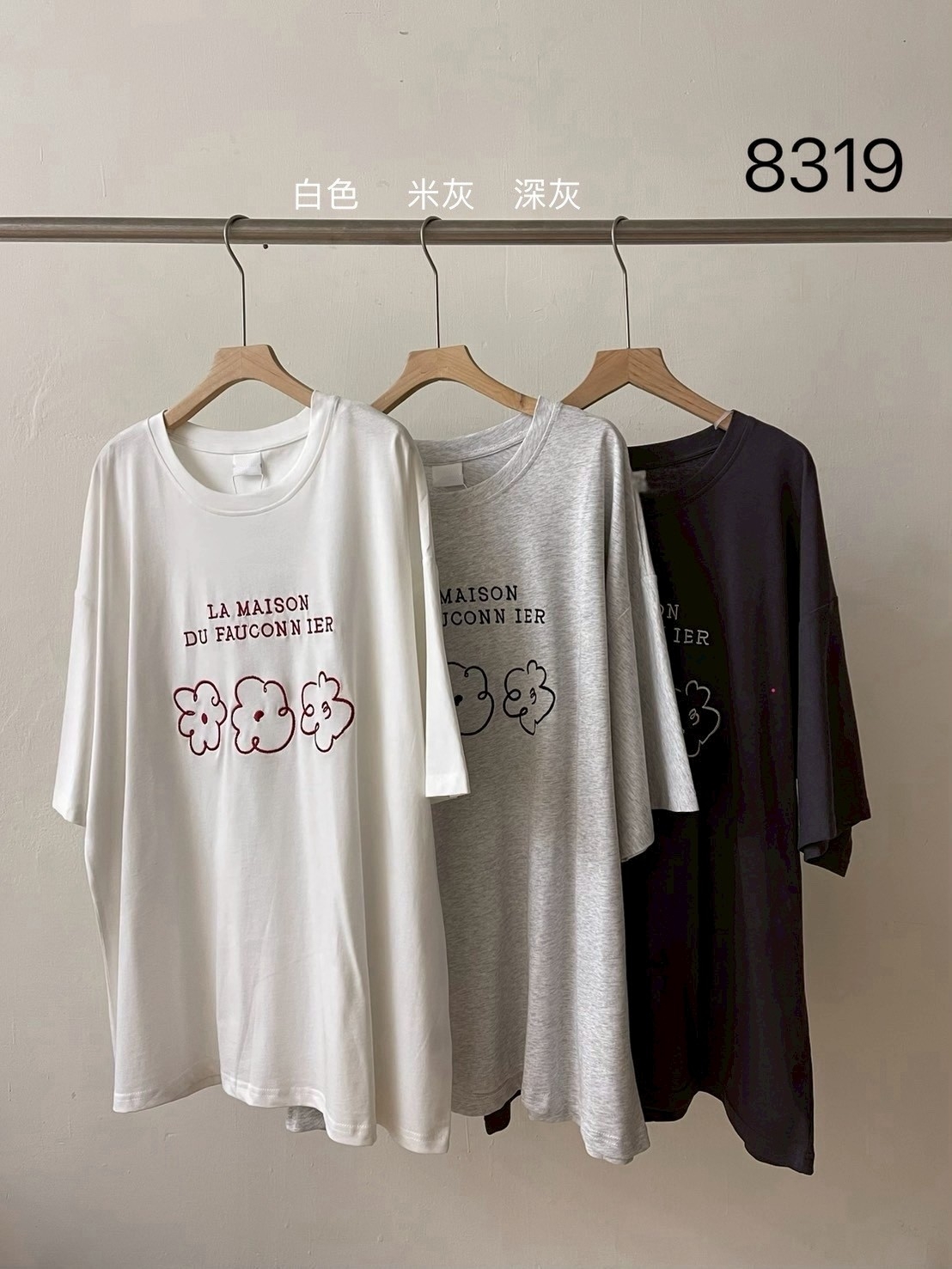 花朵刺繡大T RCR8319