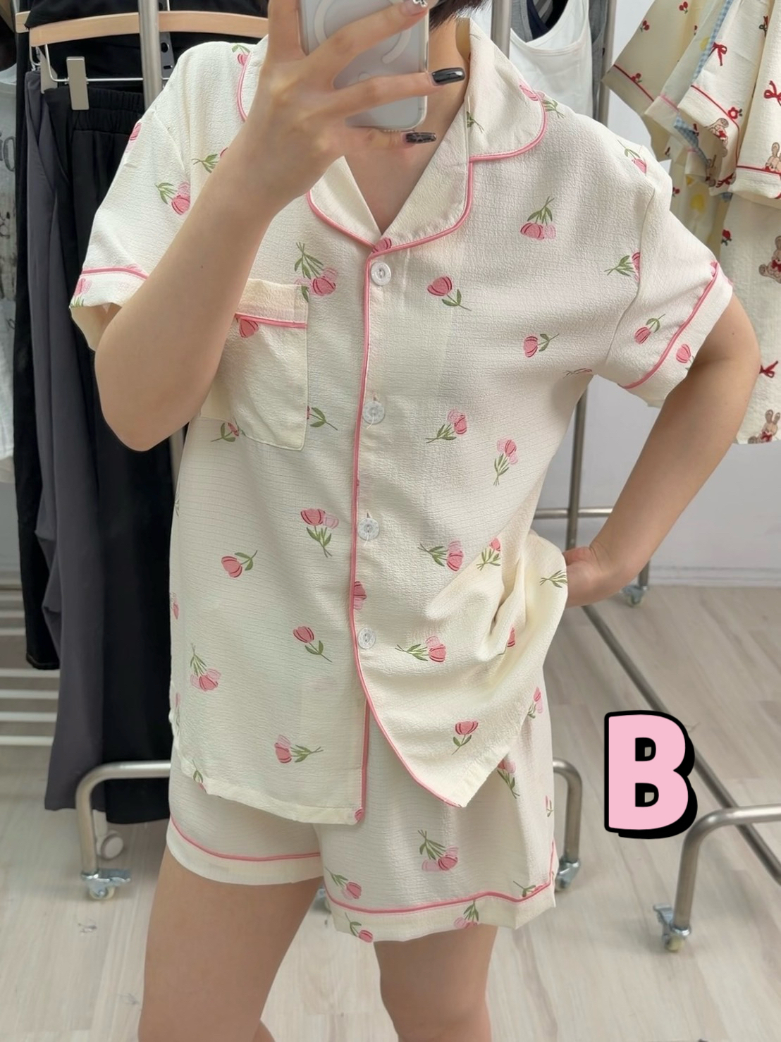 H03可愛短袖睡衣套裝（上衣+短褲）