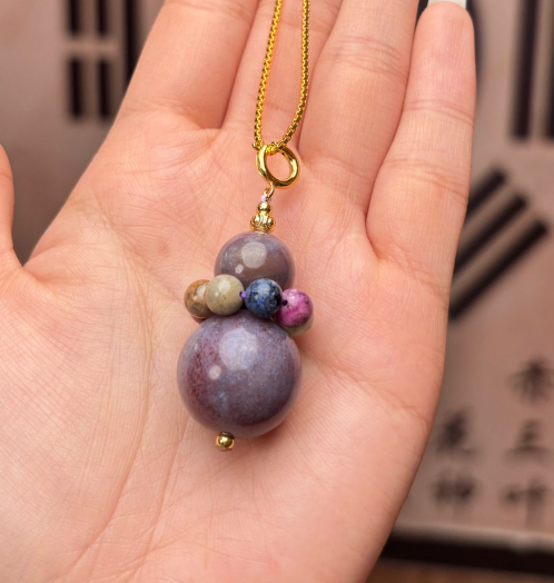 AB260403-G38-紫雲赤焰舒俱來葫蘆吊墜+金色萬能鏈（一物一證書）（包龍虎山開光，需客戶留中文名，性別，出生年月日）(預計5月尾到貨)(只限尖沙咀門市自取不包郵)