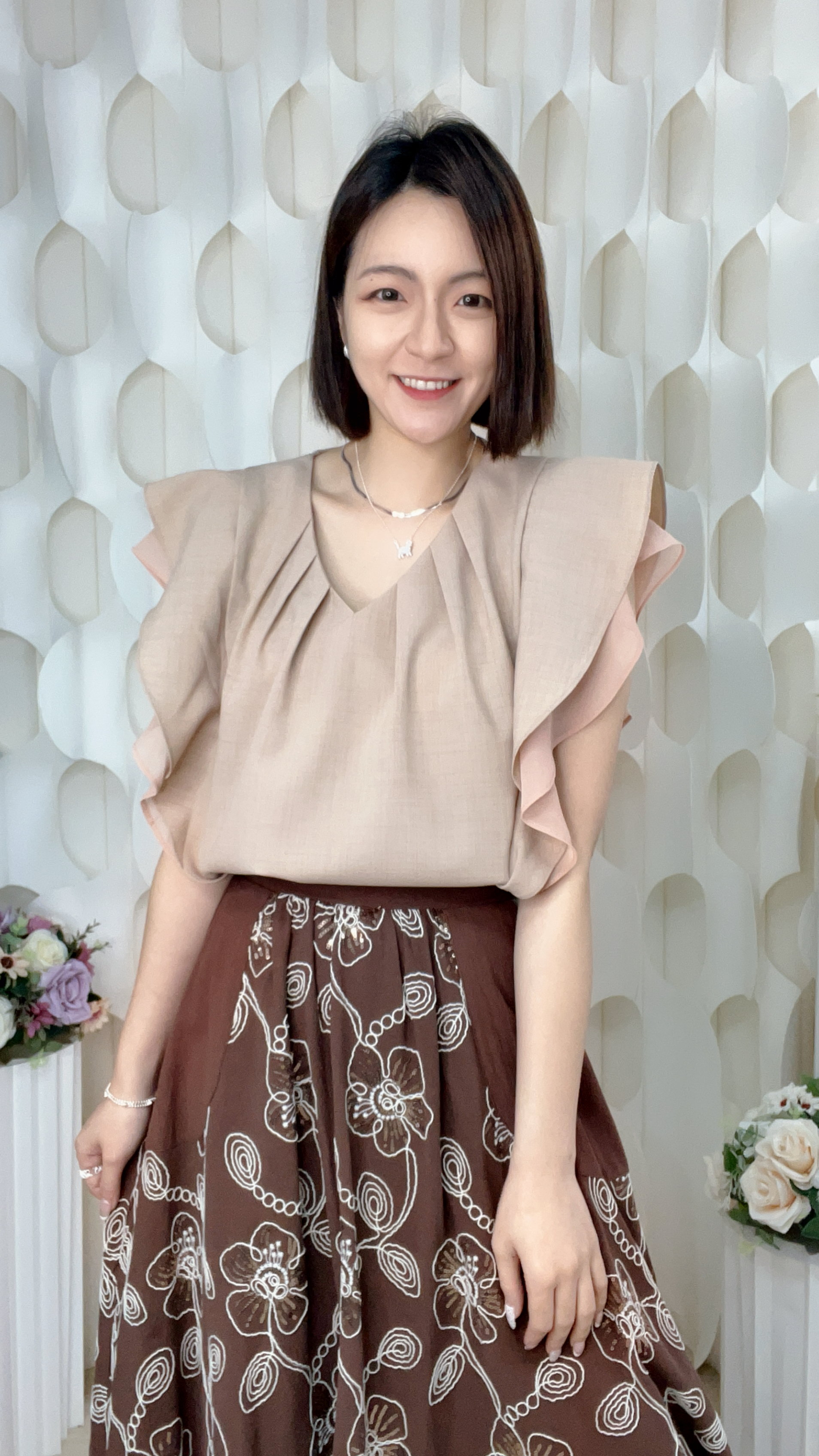 V領RUFFLE雪紡上衣(胸44 腰44 長22吋) 56014 #0304clo