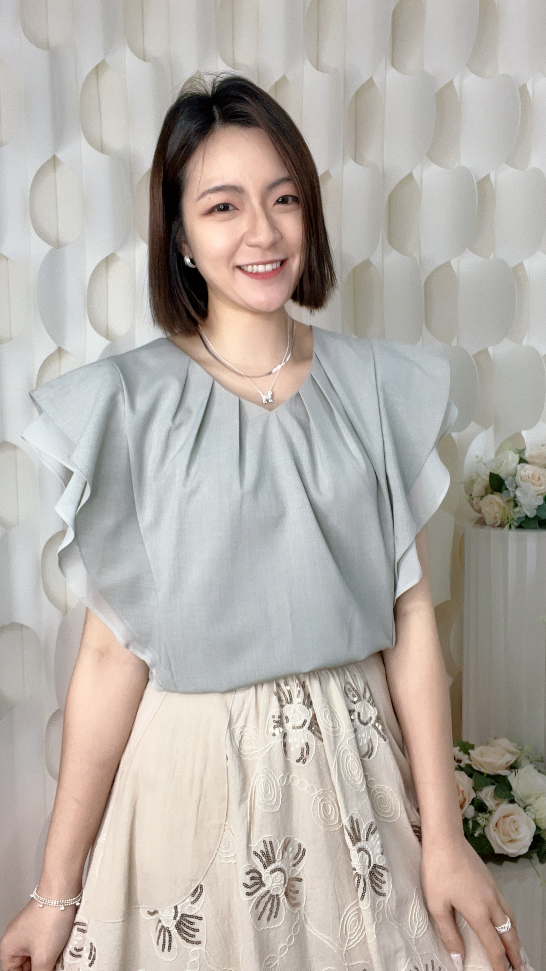 V領RUFFLE雪紡上衣(胸44 腰44 長22吋) 56014 #0304clo