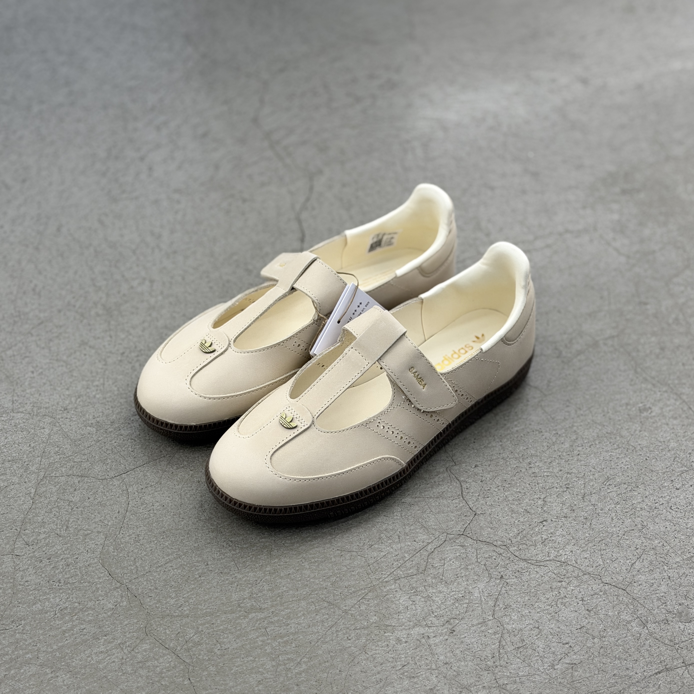 Adidas Samba Jane- Sand l KJ3969