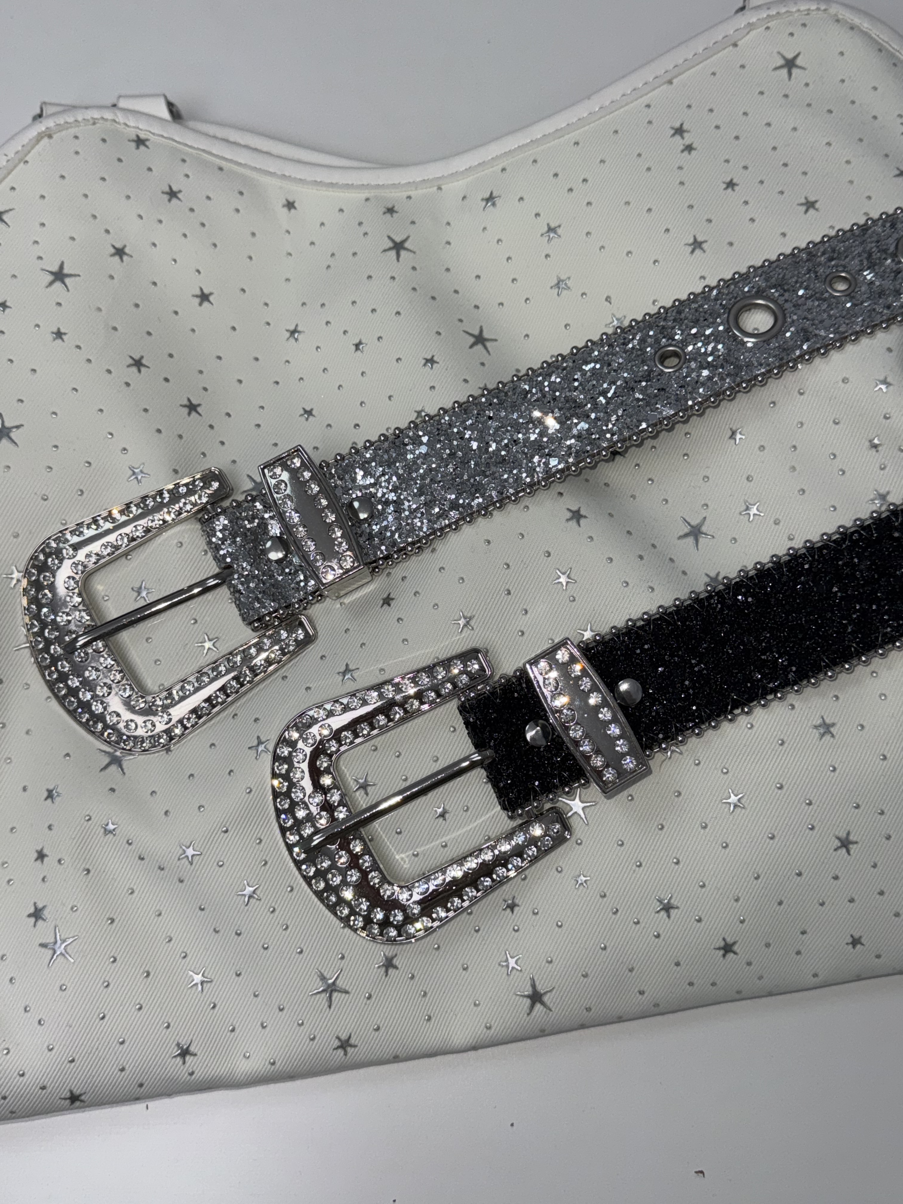 B40閃亮亮卯釘皮帶