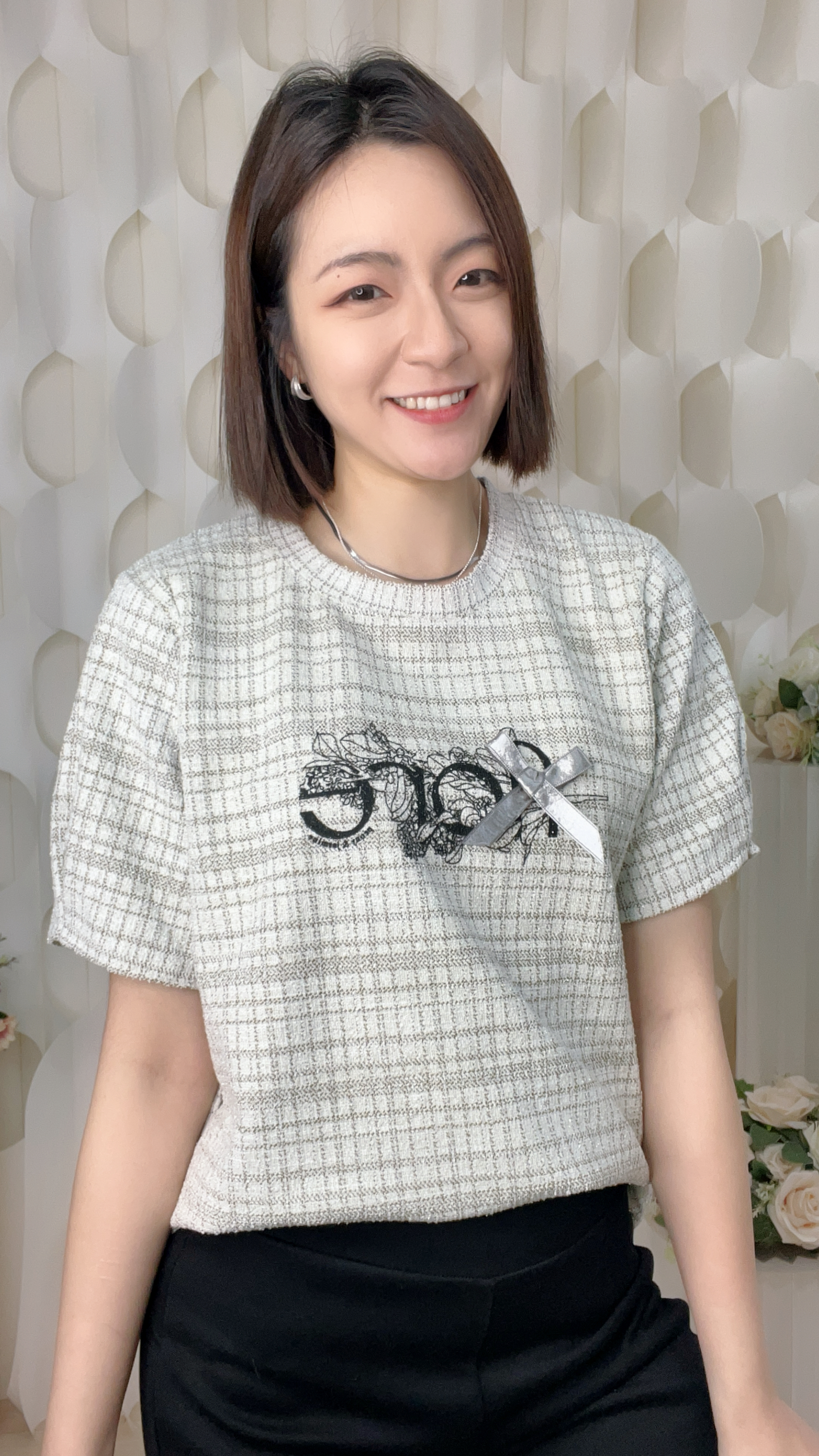 英文字蝴蝶結微彈TWEED料上衣(胸42 腰44 長23吋) T62 #0304clo