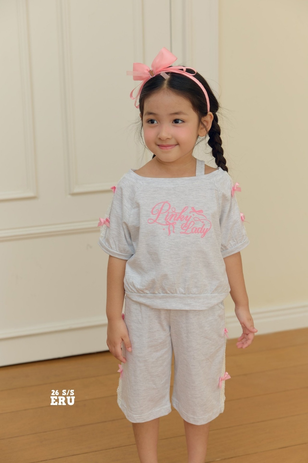 正韓夏Eru 立體蝴蝶結側邊短褲