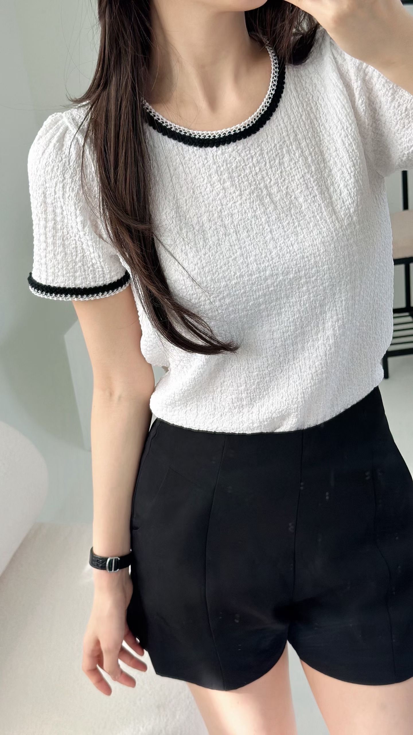 Classic border colour blocking tee