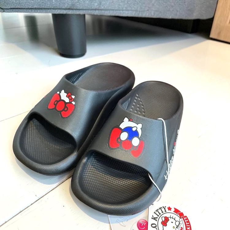 22084-KT Sanrio Hello Kitty 厚底防水拖鞋 #TW-AS22-921015 黑色