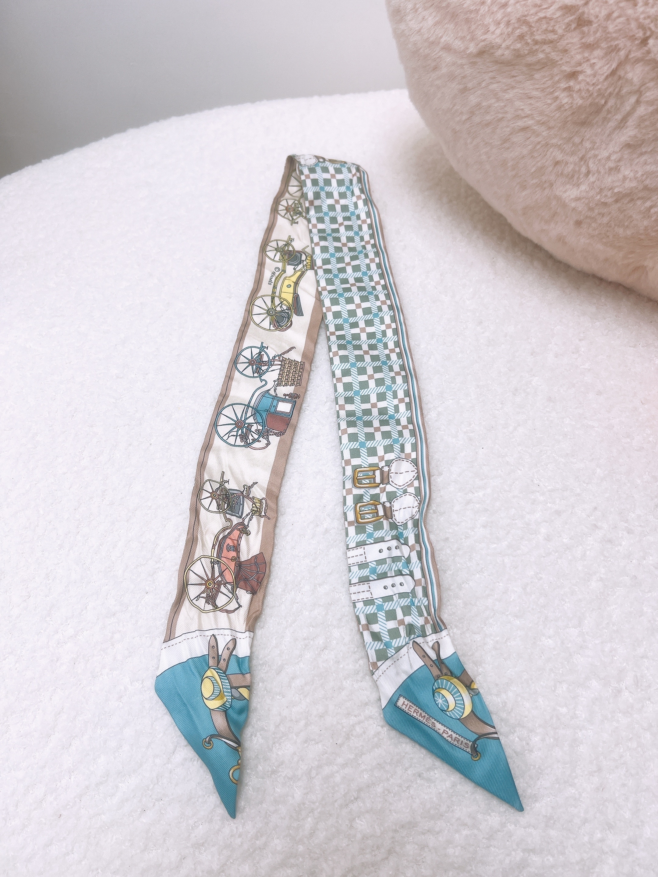 Hermes twilly (les voitures nouvelle/ blue/ beige)