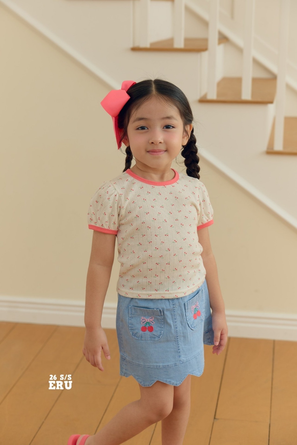 正韓夏Eru 櫻桃圓領上衣