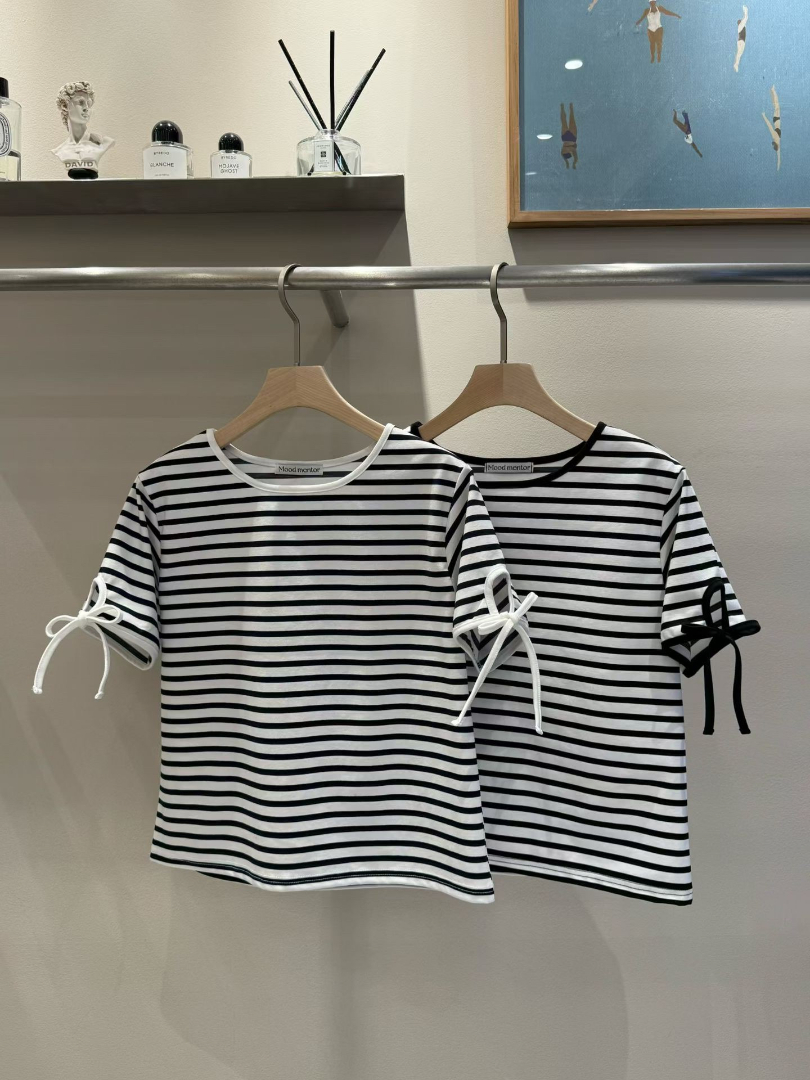 甜美感綁帶袖條紋棉T