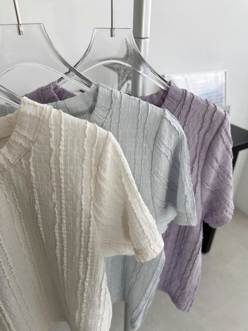 韓系氣質立體紋理短袖款★後開衩設計顯瘦上衣