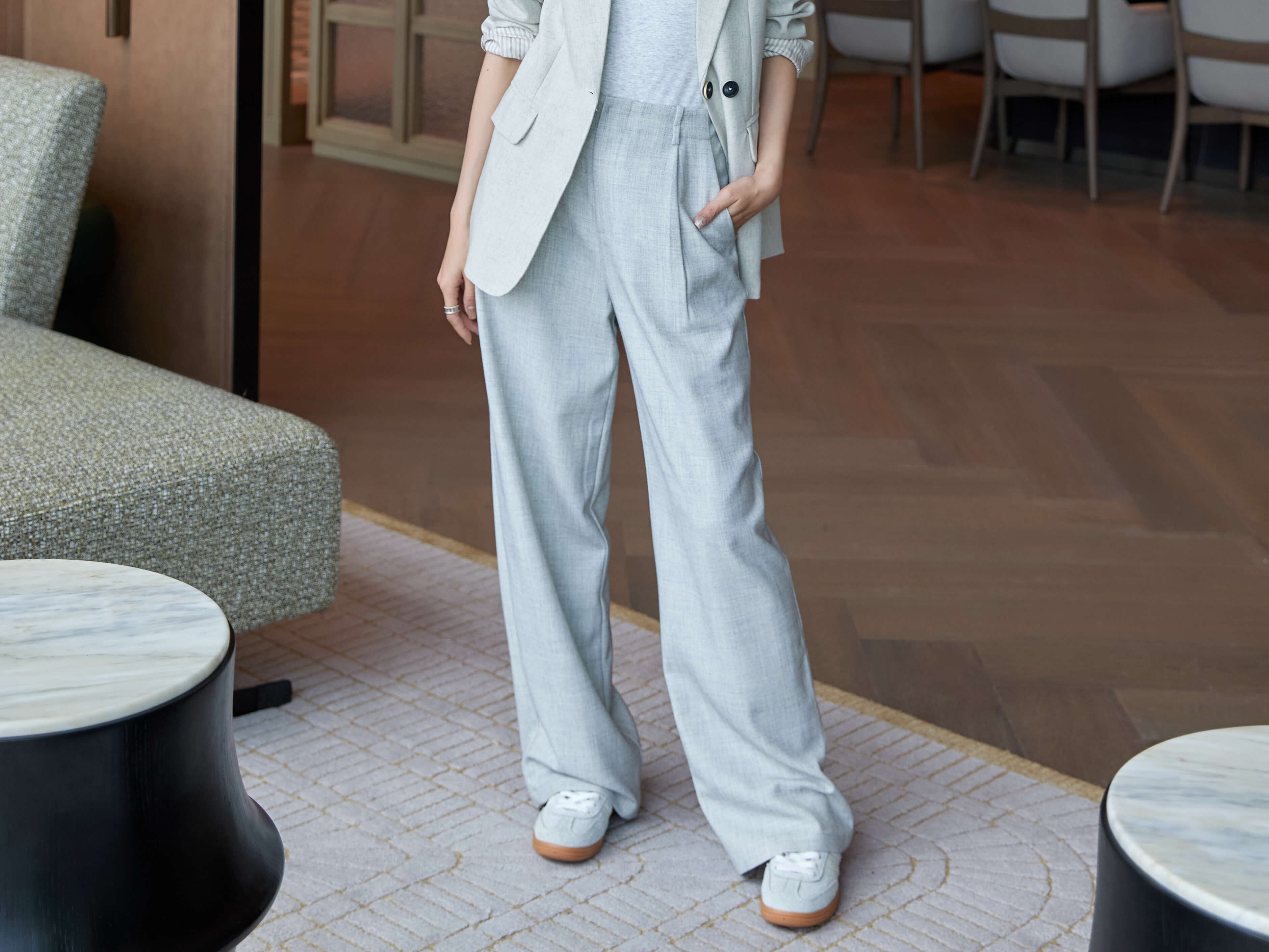 Belted Pleated Linen Straight-Leg Pants_PT264L01