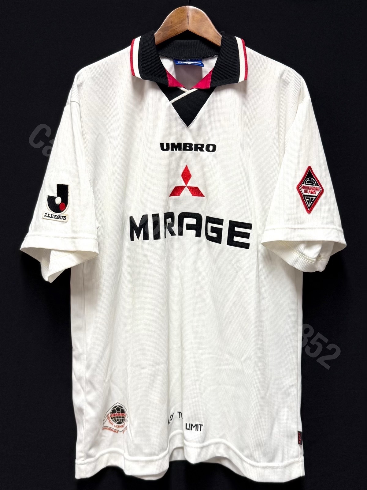 (Player Issue) Mitsubishi Urawa Reds 1997 Umbro Away Player Issue Shirt