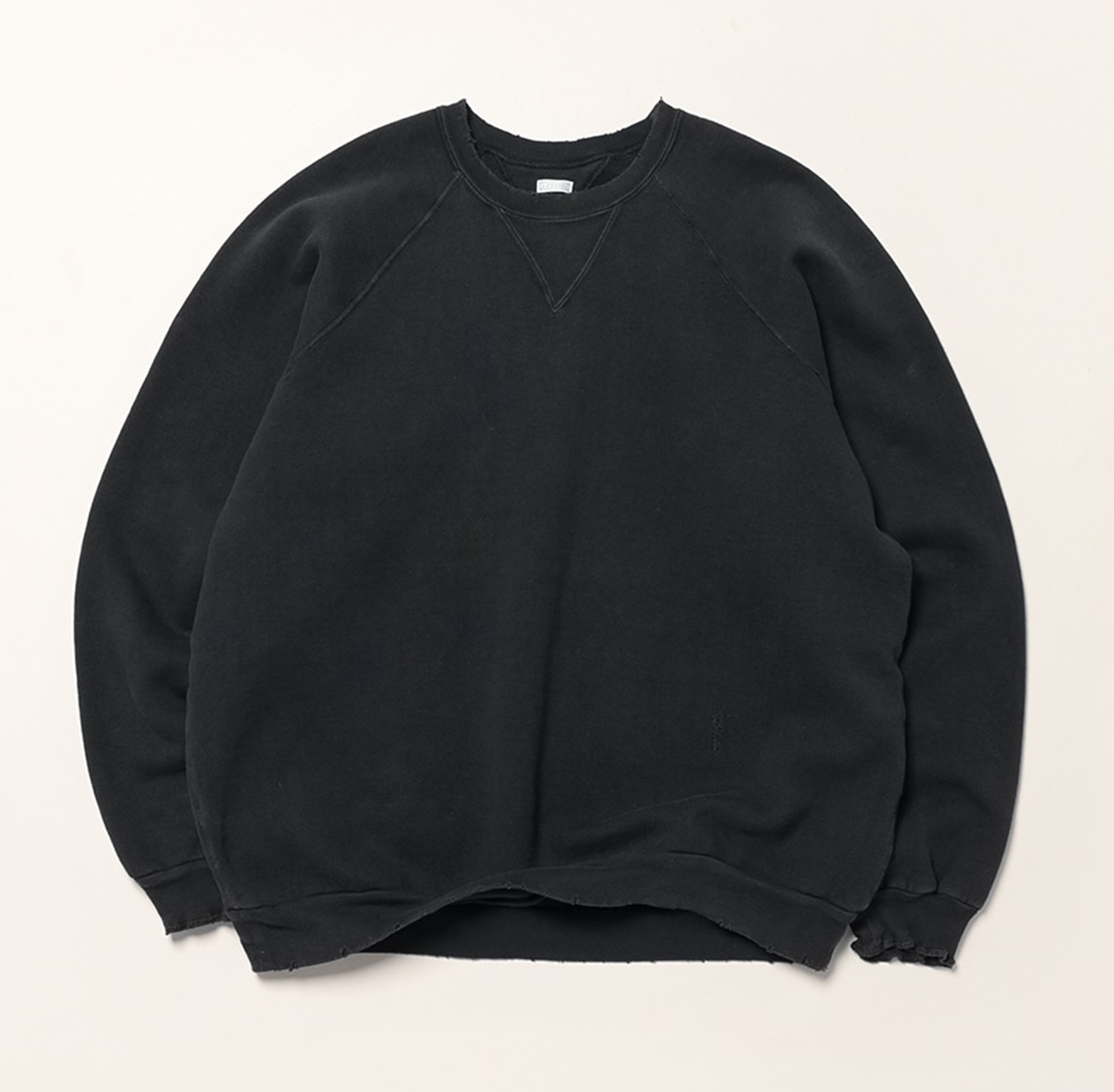 RE-STOCK: A.PRESSE 2026 VINTAGE DOUBLE V SWEATSHIRT (26SAP-05-17) - BLACK PRE ORDER ITEM (預訂中)