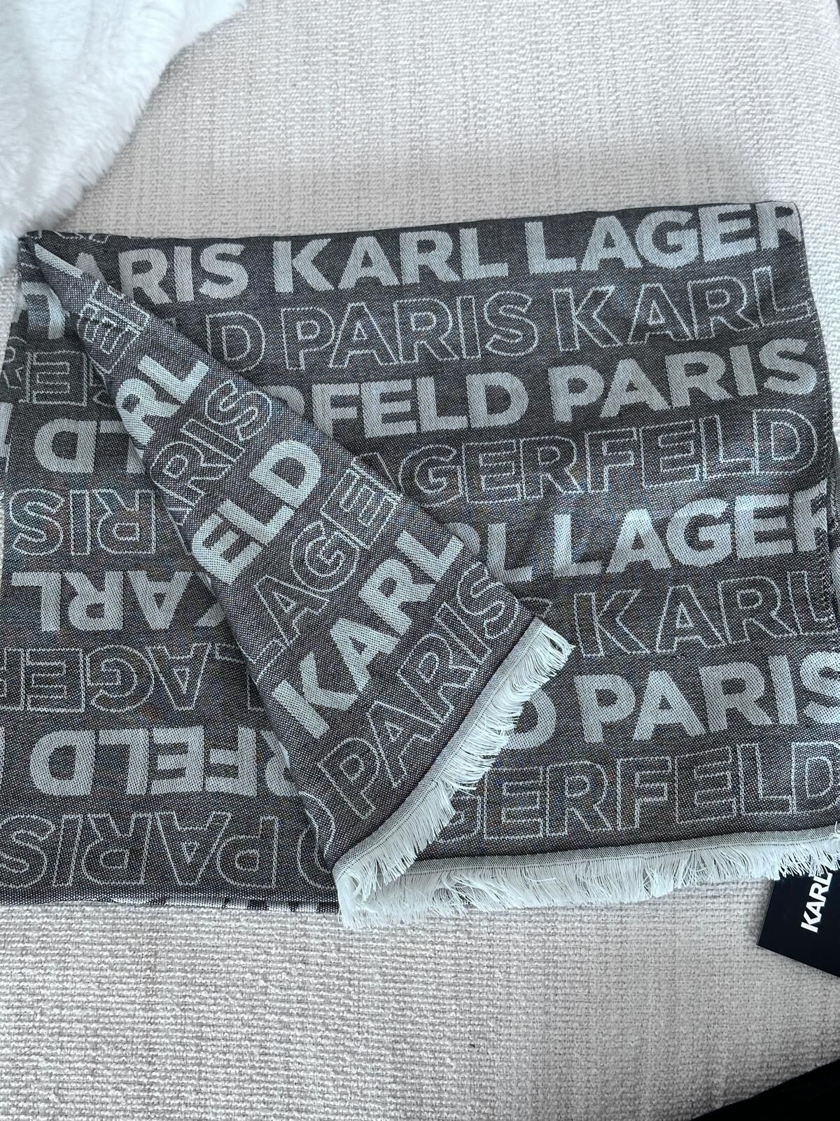 RY04 KL 灰黑拼灰白色logo字絲巾 Karl Icon Pashmina