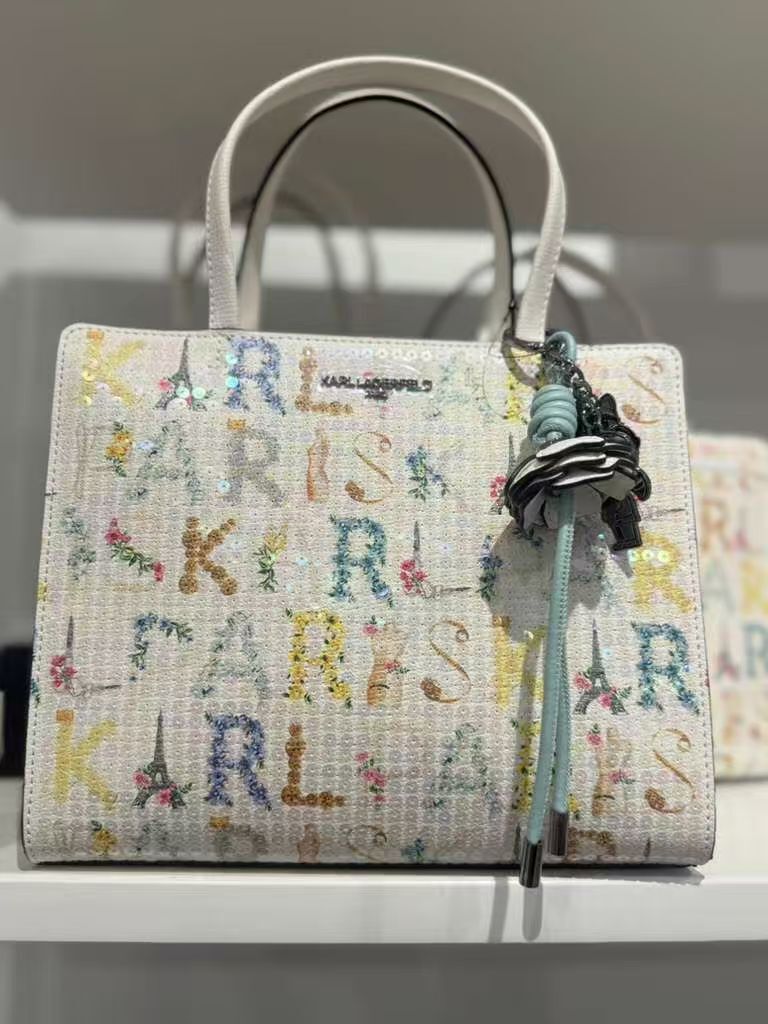 【預購】Karl Lagerfeld H040428 巴黎地標與字母花卉亮片兩用托特包