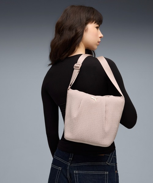 【預購】J0404611 PUMA水桶斜孭袋｜約4L｜輕便設計｜雙拉鏈｜內袋收納｜2款