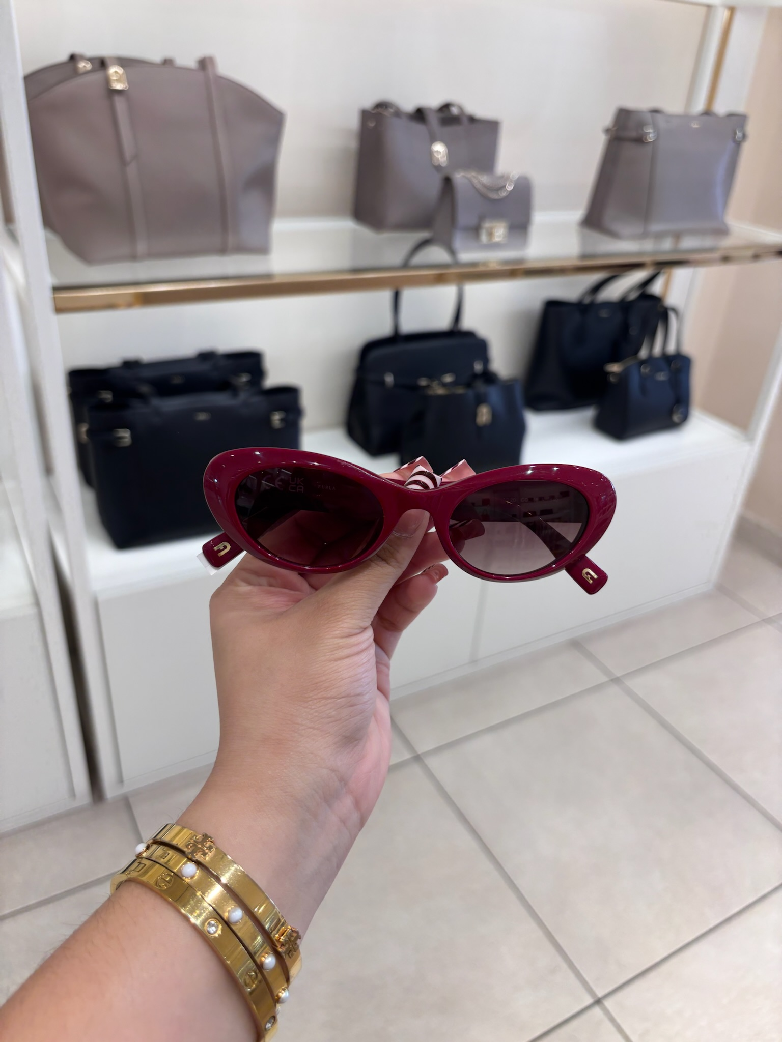 【預購】FURLA H040467 橢圓貓眼太陽眼鏡