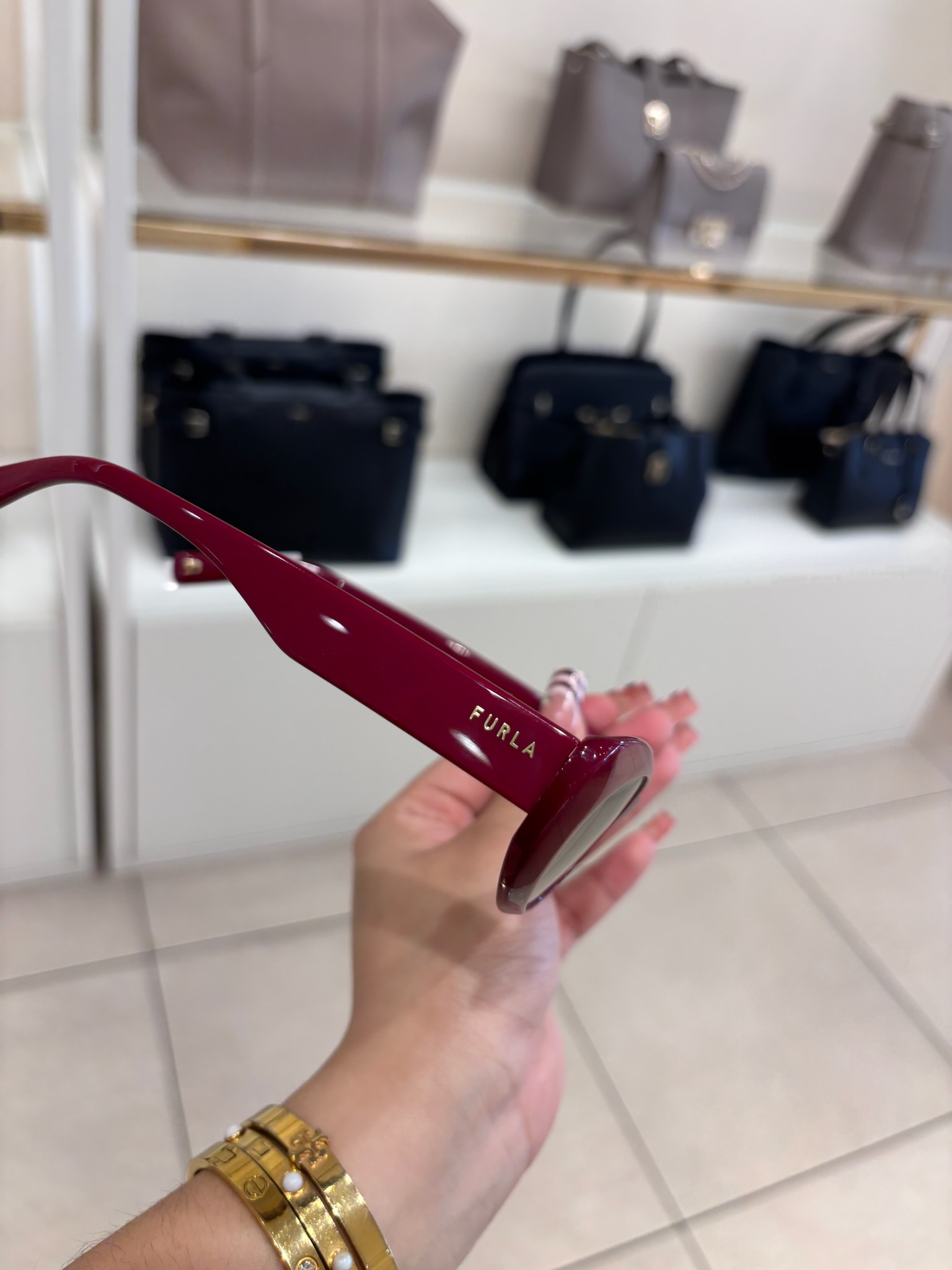 【預購】FURLA H040467 橢圓貓眼太陽眼鏡