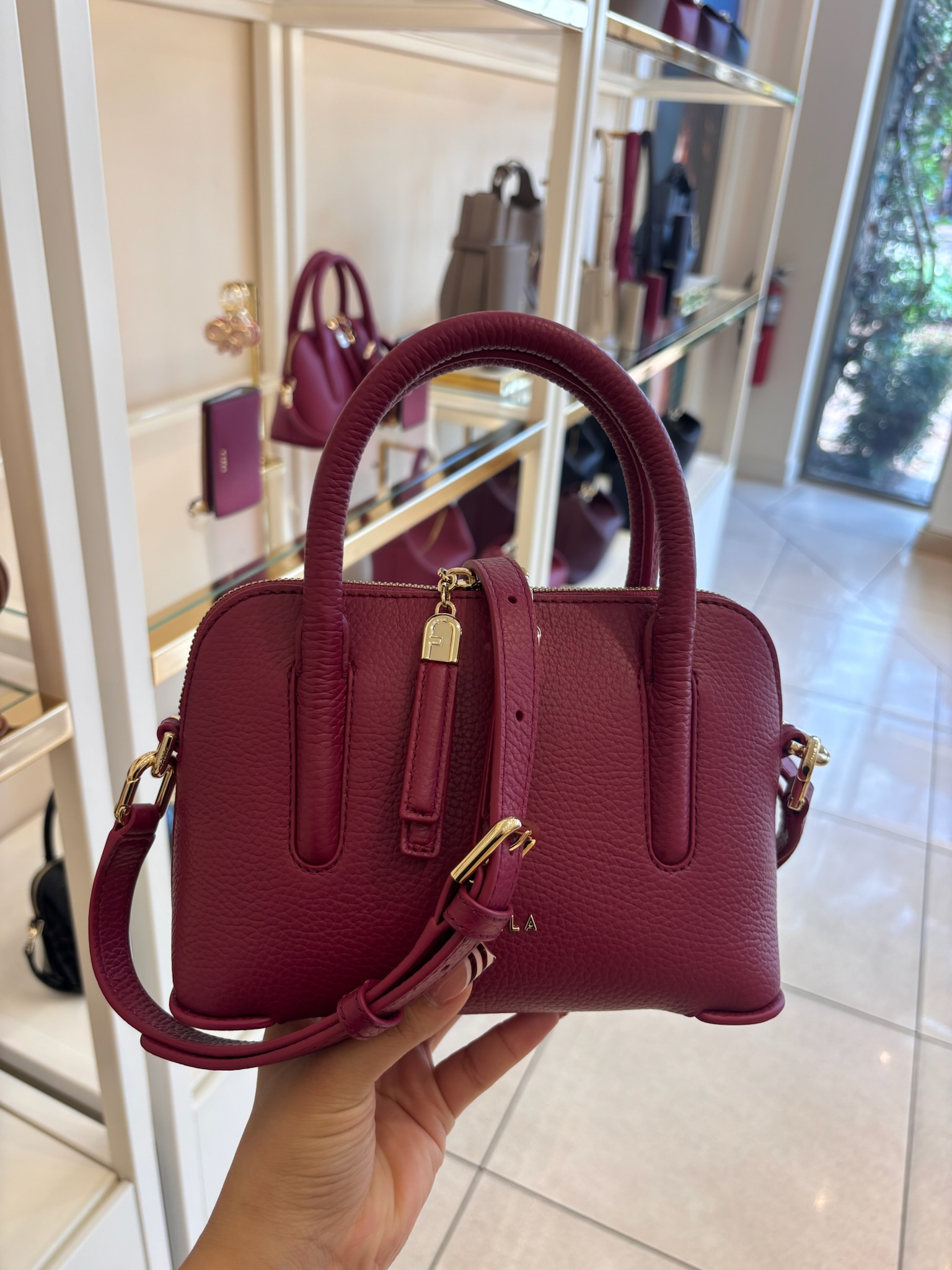 【預購】FURLA H040471 荔枝紋牛皮雙拉鍊手提斜背貝殼包