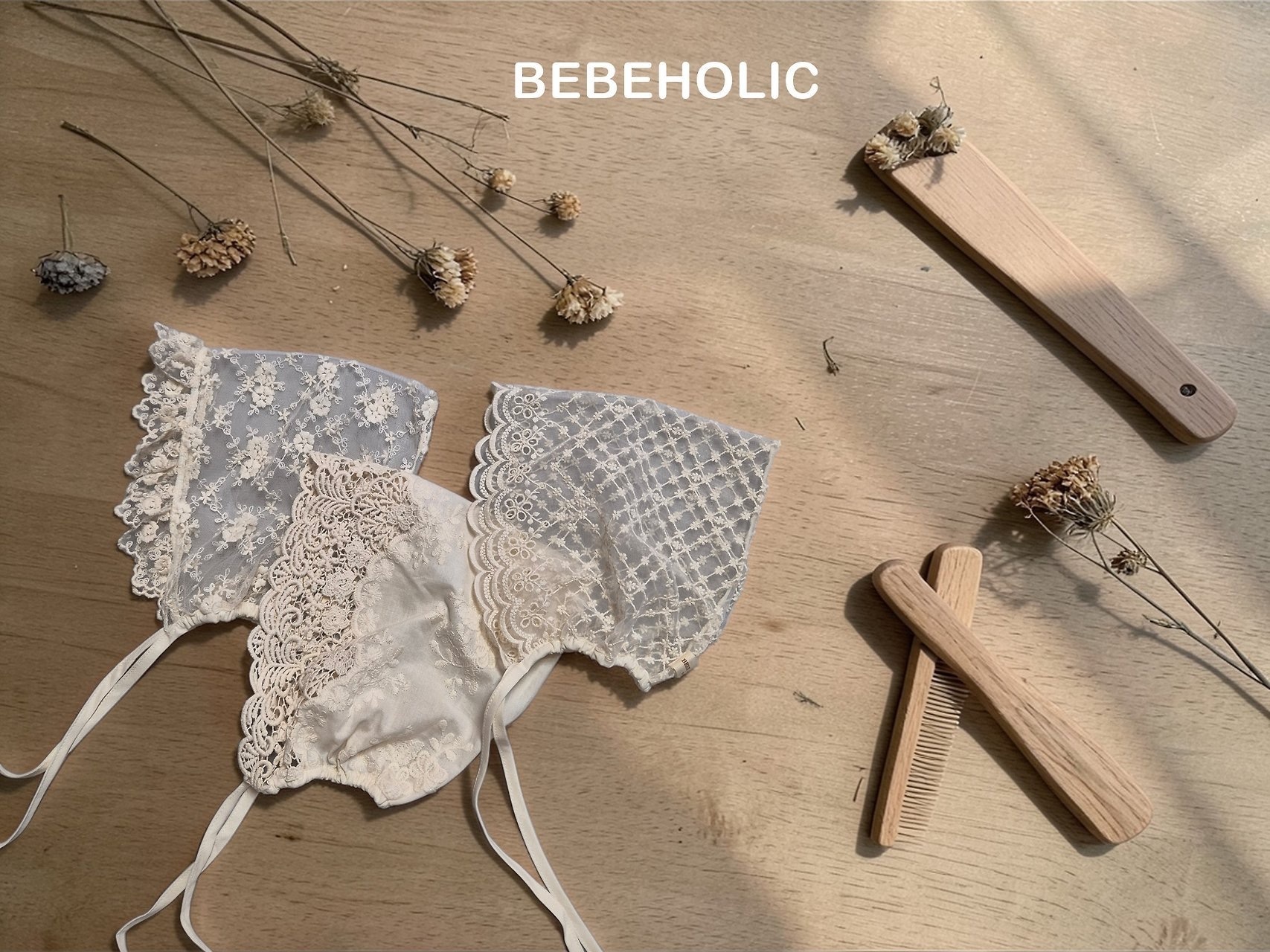 Bebe Holic Less Bonnet