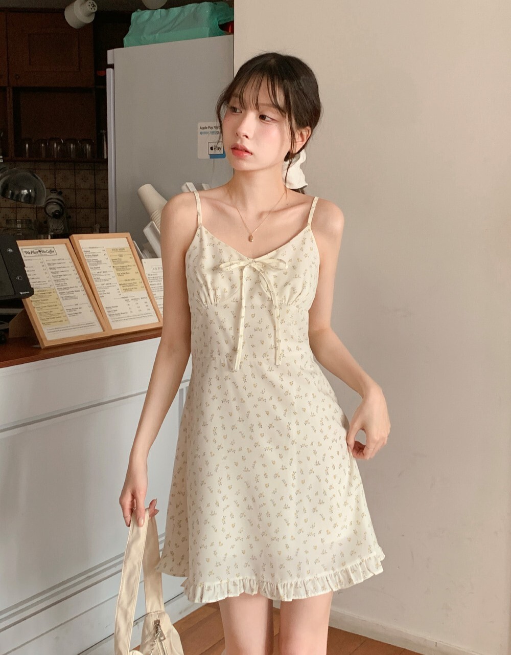 韓國grace muse授權 清新甜美碎花綁帶皺褶細肩洋裝