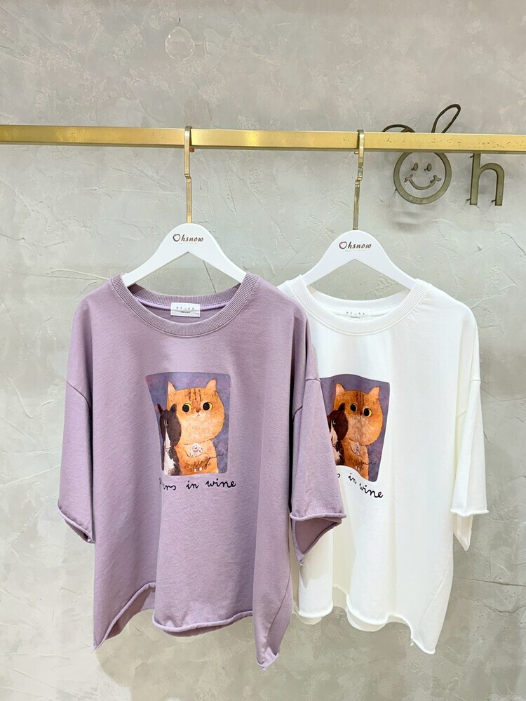 兩隻貓咪手繪風上衣