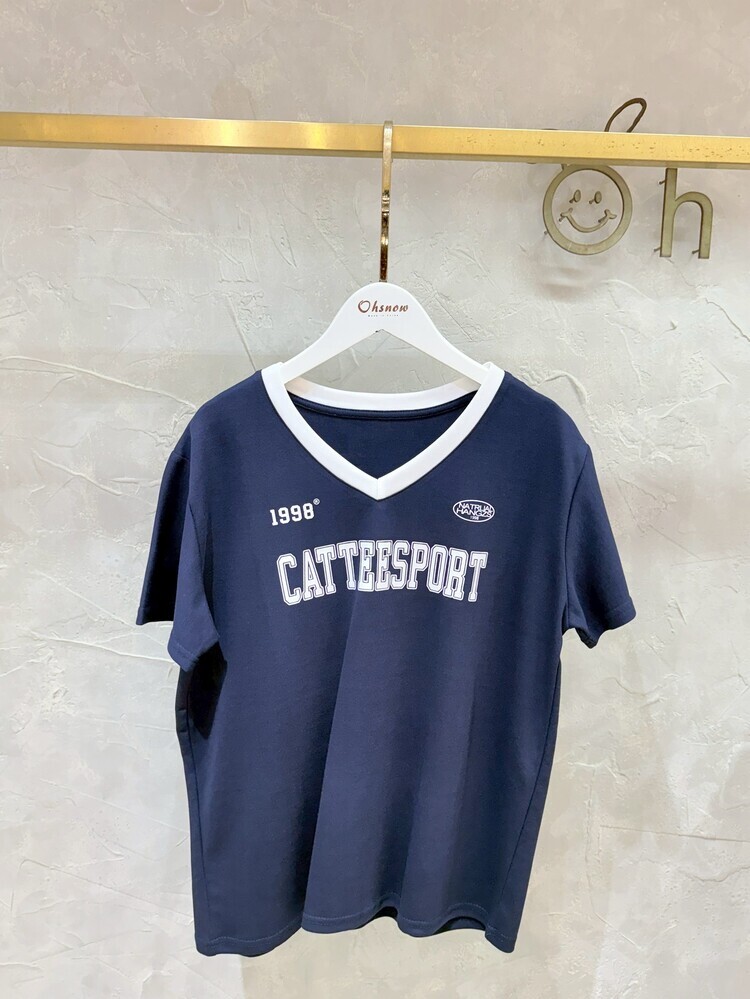 1998撞色V領美式風上衣