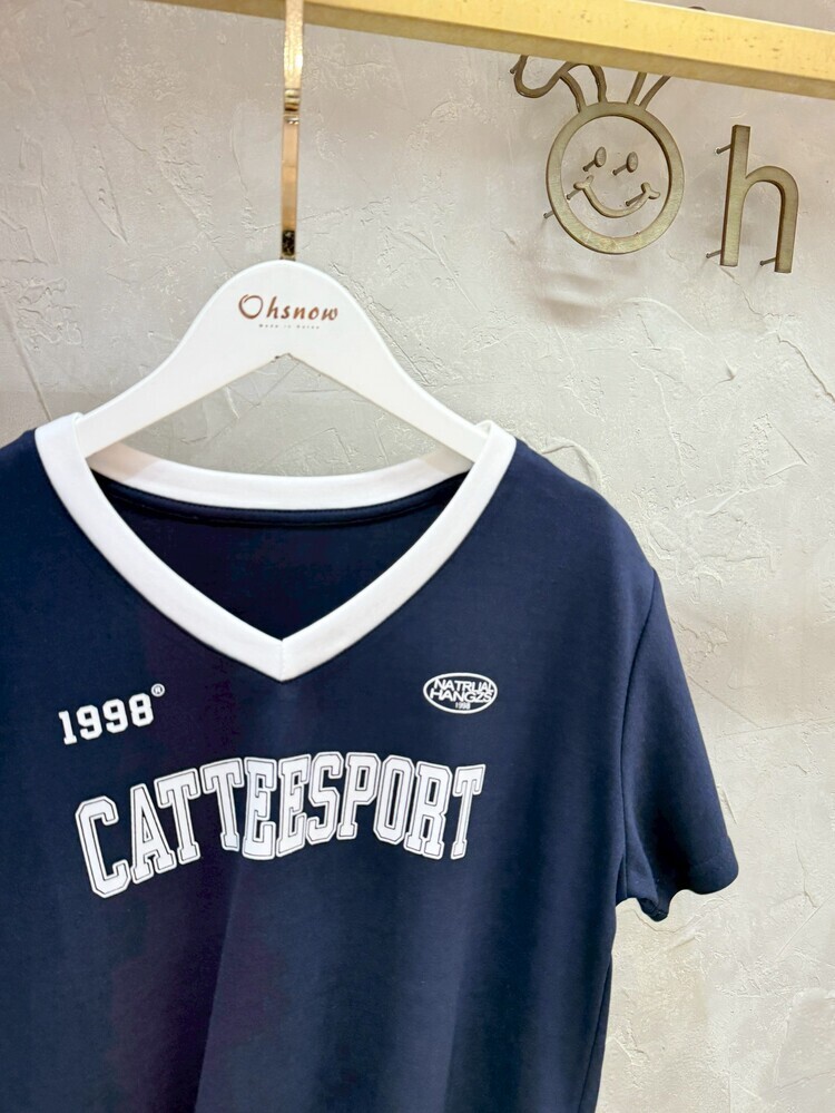 1998撞色V領美式風上衣