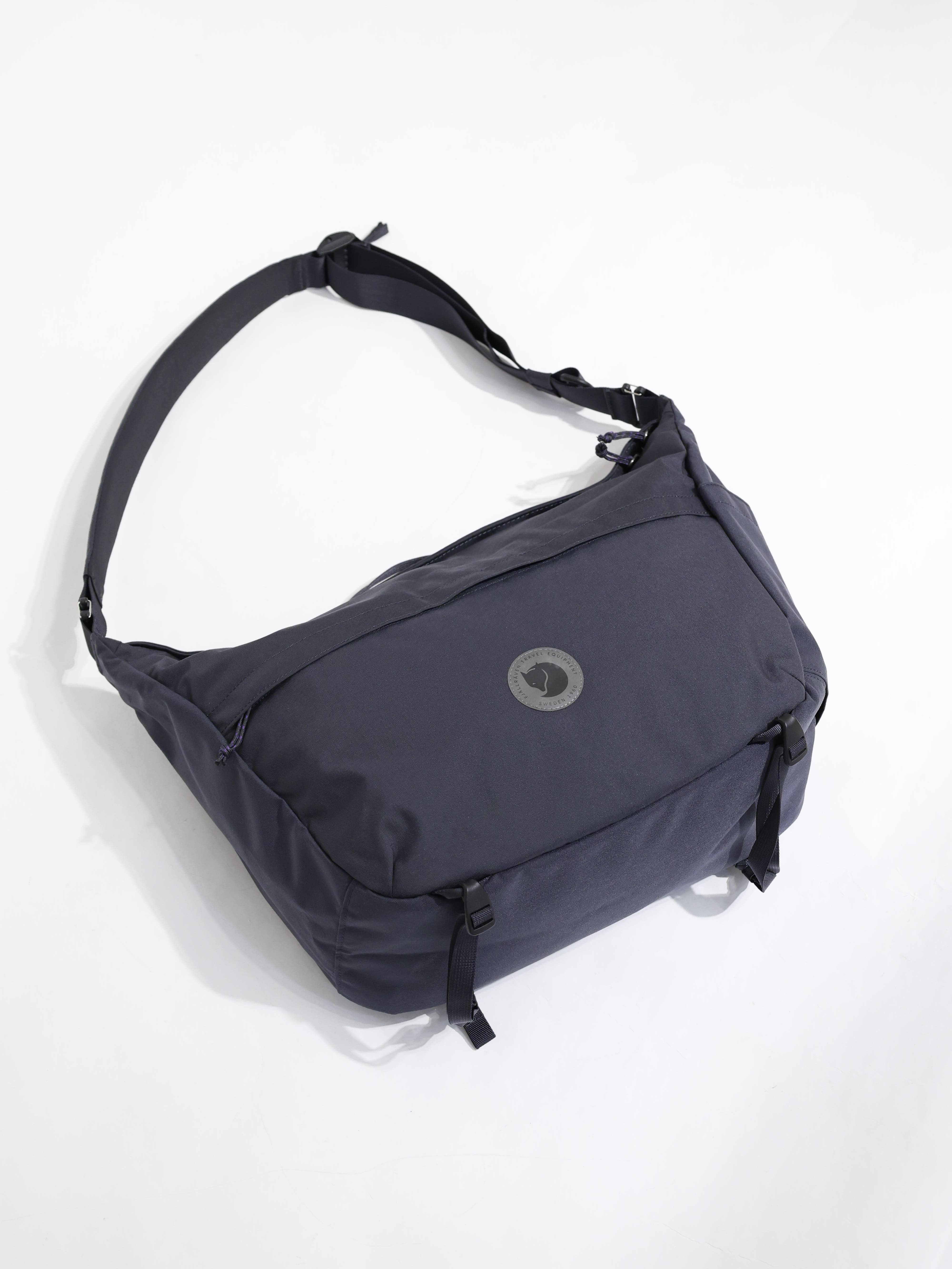 FJALLRAVEN 小狐狸 Farden Crossbody 斜背包 FR23200340
