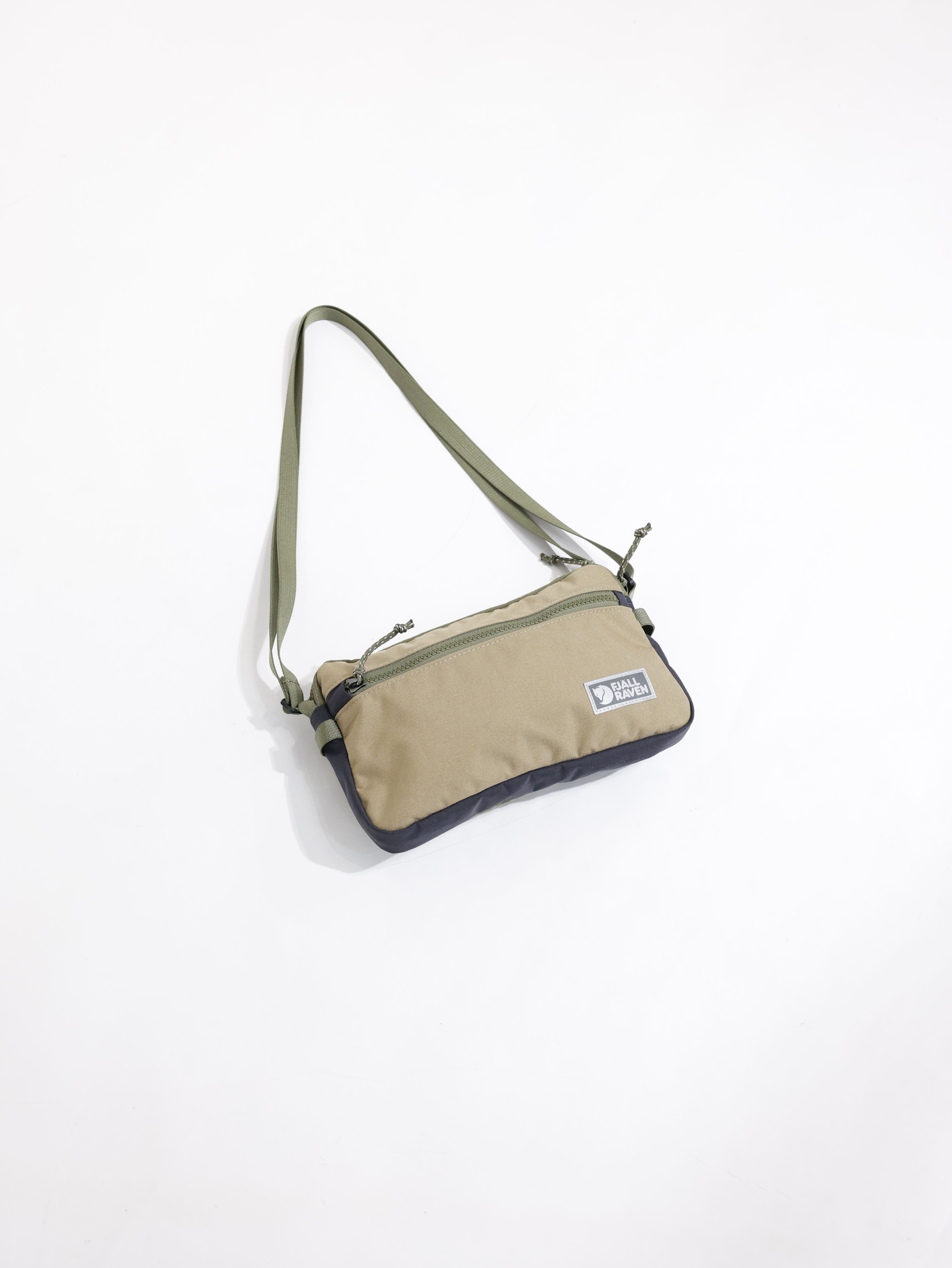FJALLRAVEN 小狐狸 Vardag Pocket Large 隨身袋 FR23200339