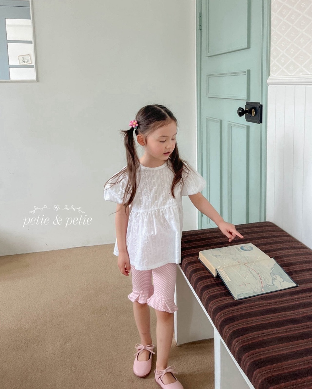 正韓夏Petitpetit 兩色花邊內搭褲