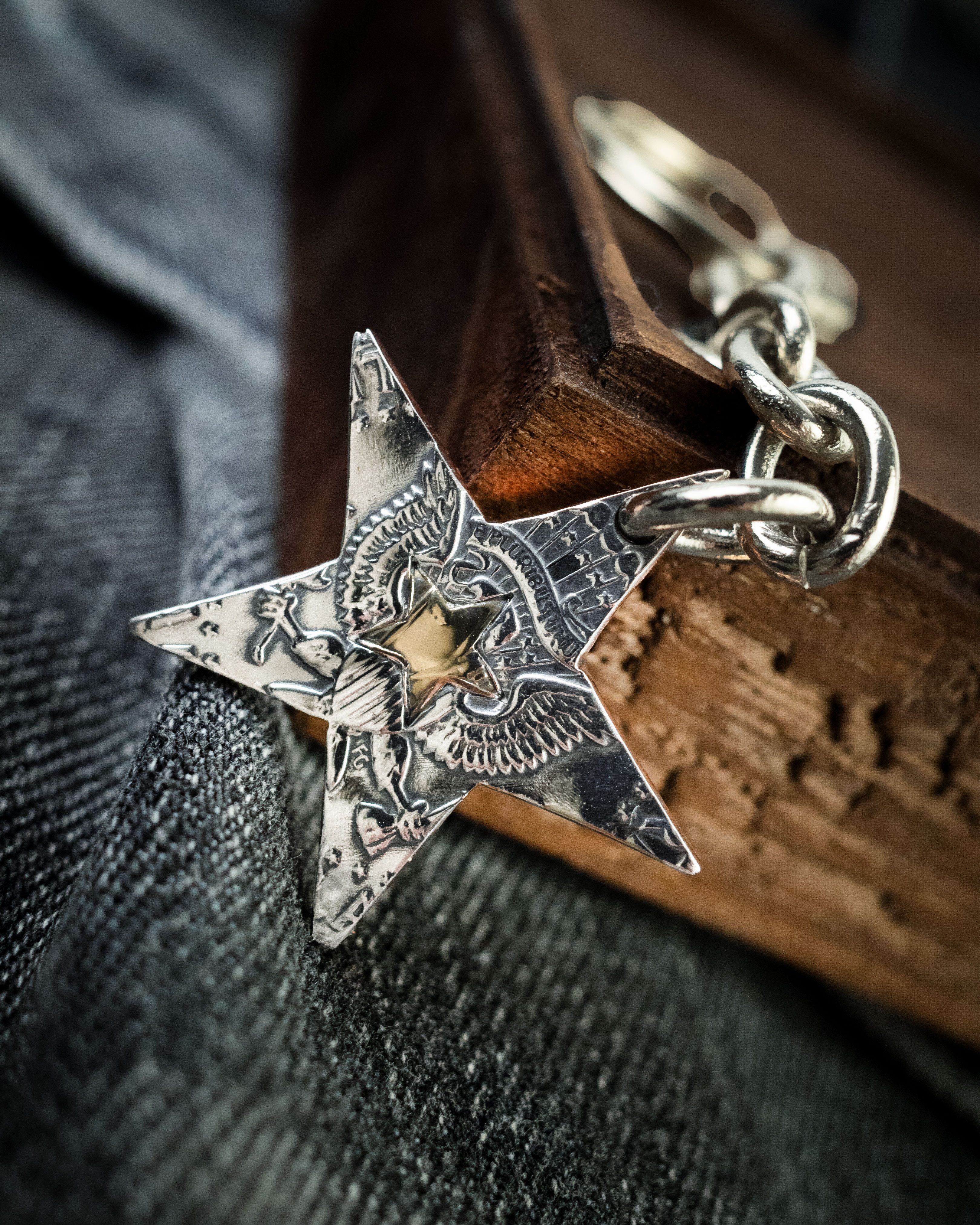 North Works 銀幣黃銅星星鑰匙圈 N-654