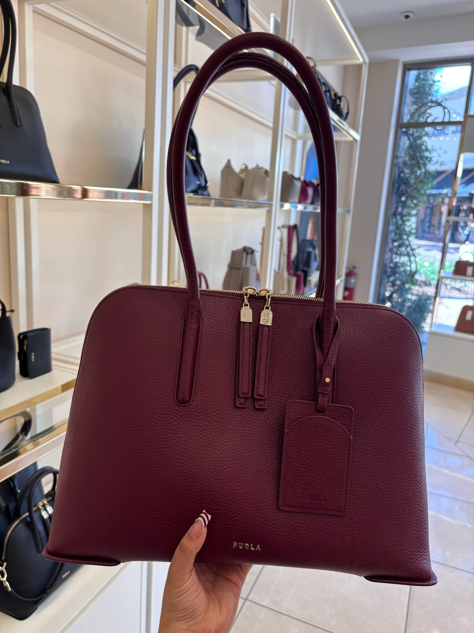 【預購】FURLA H040477 荔枝紋牛皮雙拉鍊單肩貝殼包