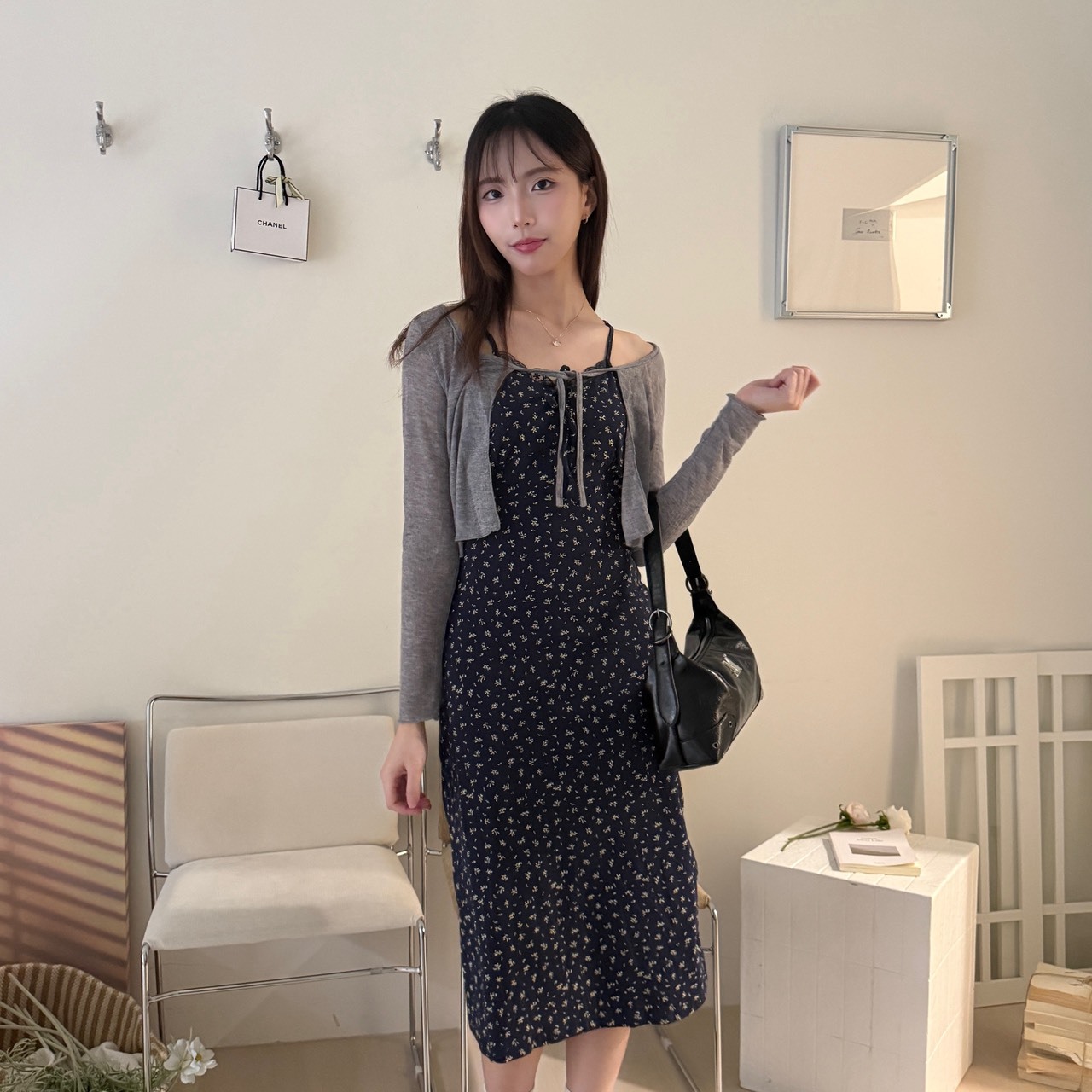 6803 蕾絲碎花吊帶洋裝（R）