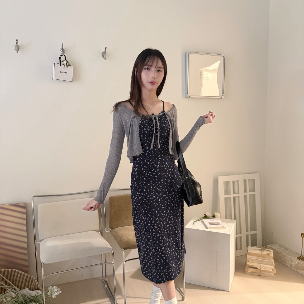 6803 蕾絲碎花吊帶洋裝（R）