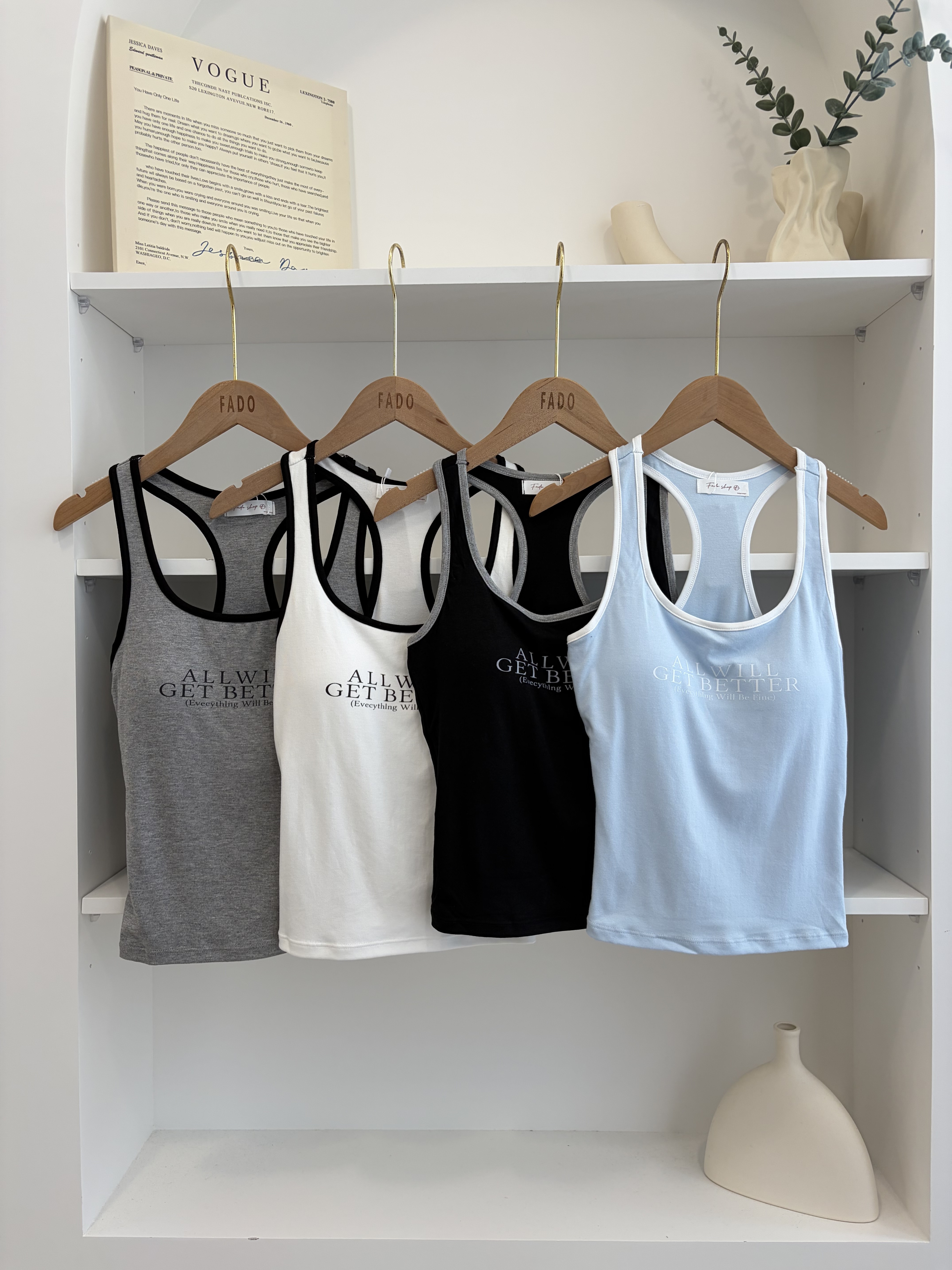 法朵Fado shop｜挖背英文字母背心(附罩杯) 526B045 四色