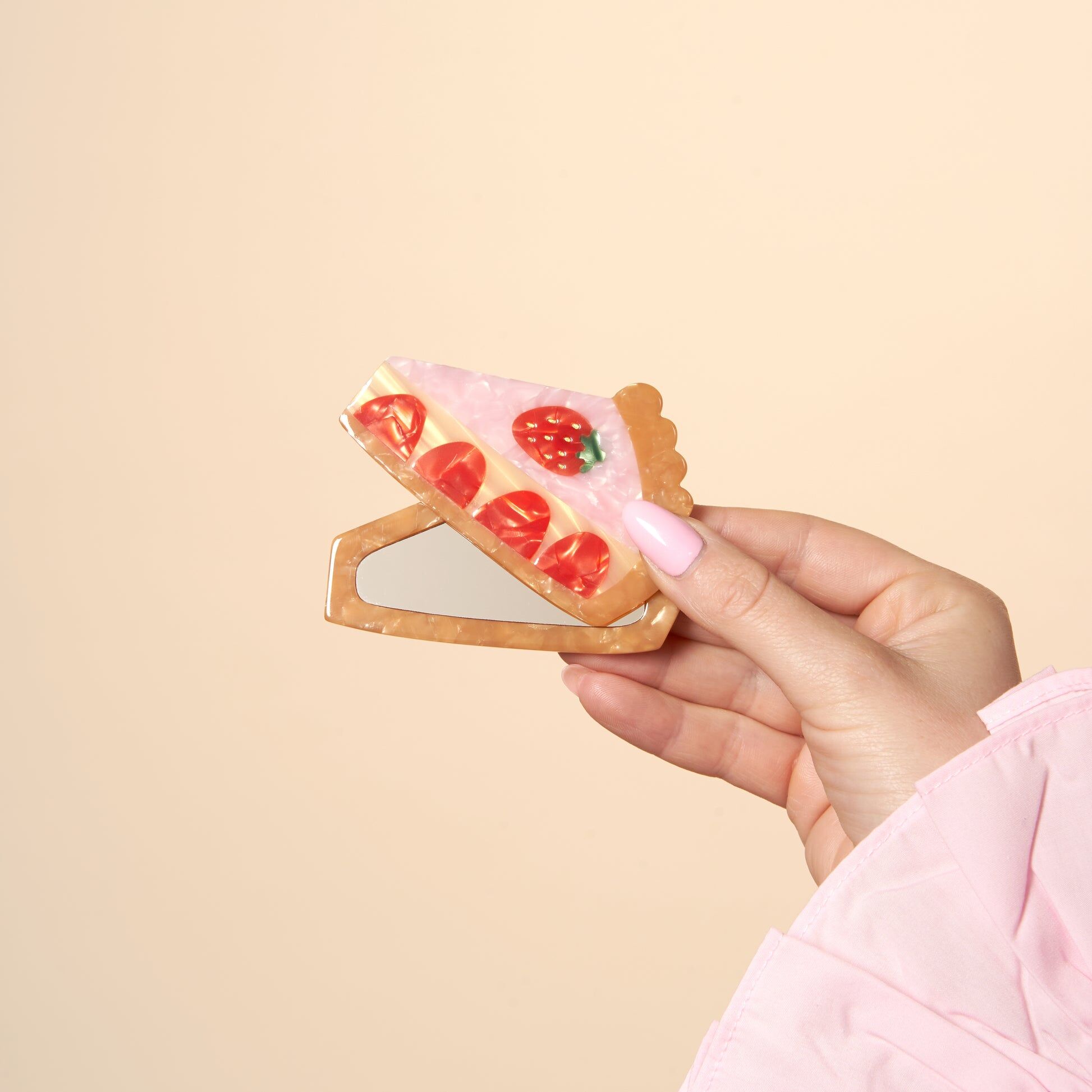 Strawberry Pie Mirror｜Coucou Suzette