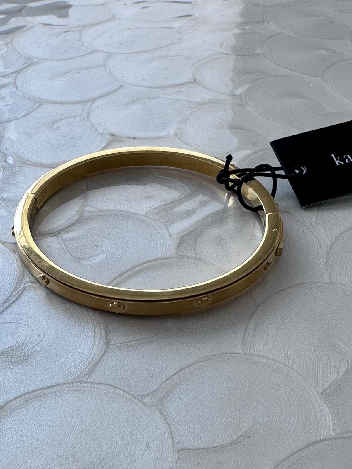 RY56 KS 啞金色手鈪 Spot The Spade Metal 5mm Hinge Bangle