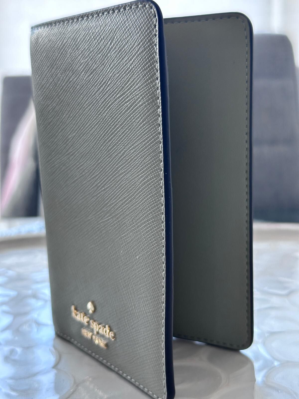 RY58 KS 橄欖綠色護照套 Passport Holder