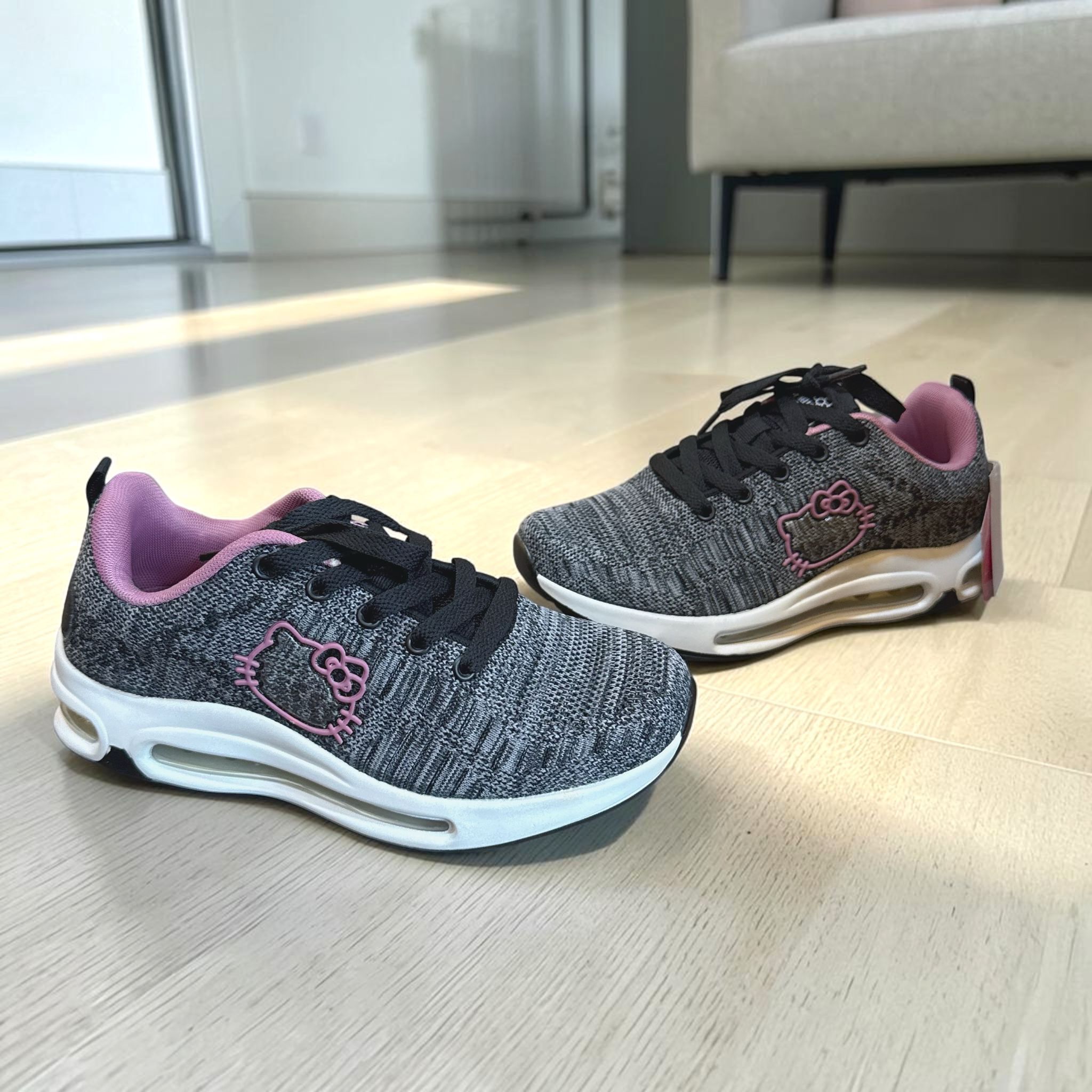 [現貨] 23192-KT Sanrio Hello Kitty 小面氣墊休閒鞋 #TW-SC23-722148 黑色