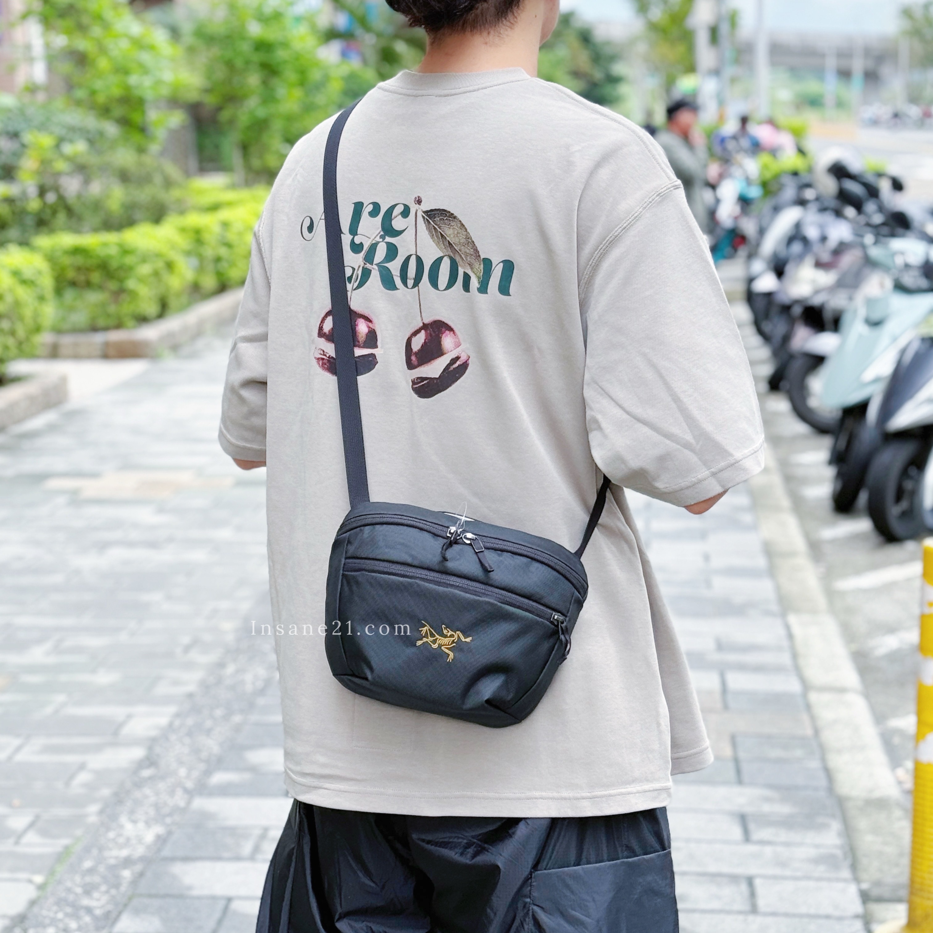 ARCTERYX MANTIS 2 WAIST PACK 2.5L 黑 腰包 側背包 X000008973