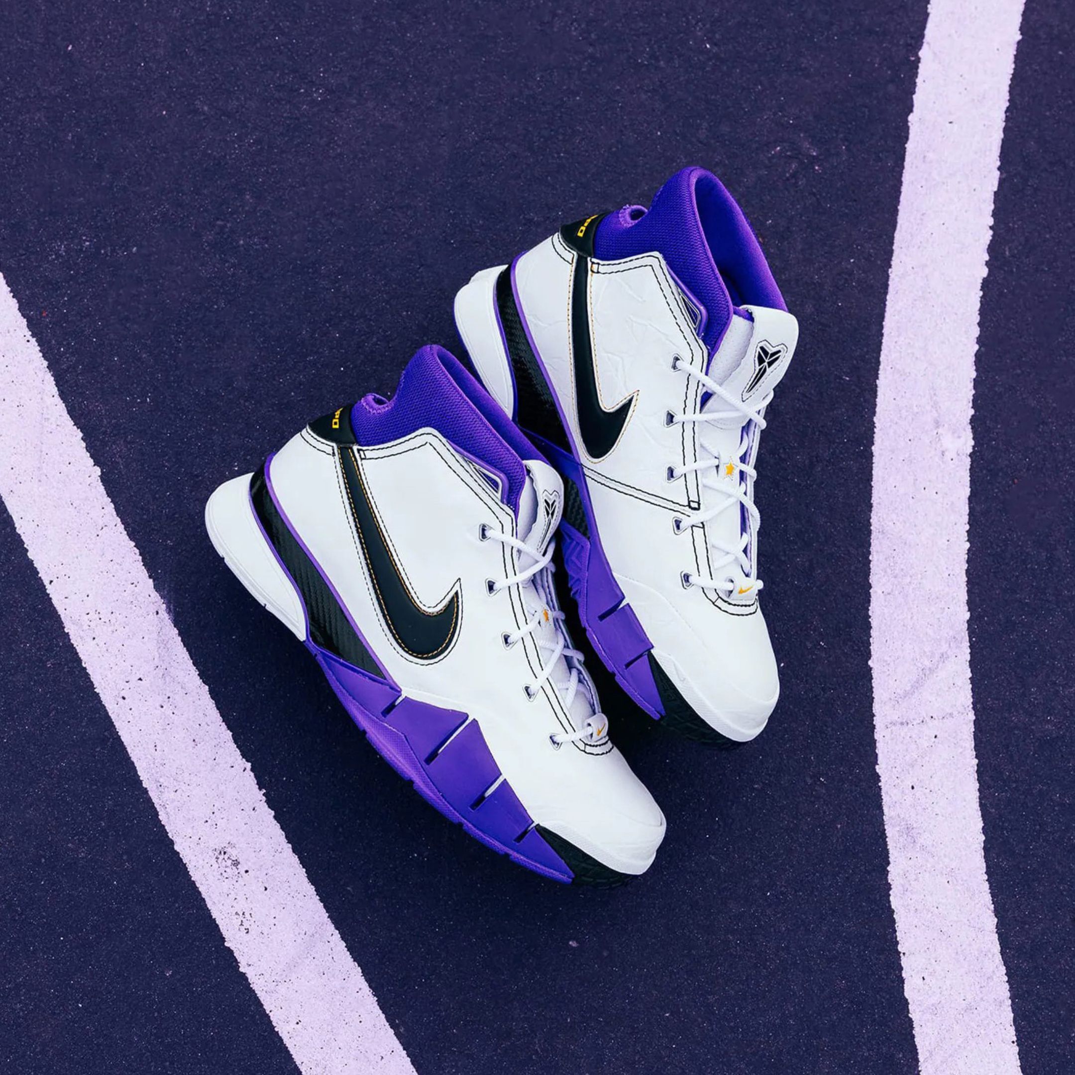 NICEDAY 代購Nike Kobe 1 Protro 81 Points 科比老大初代籃球鞋白紫