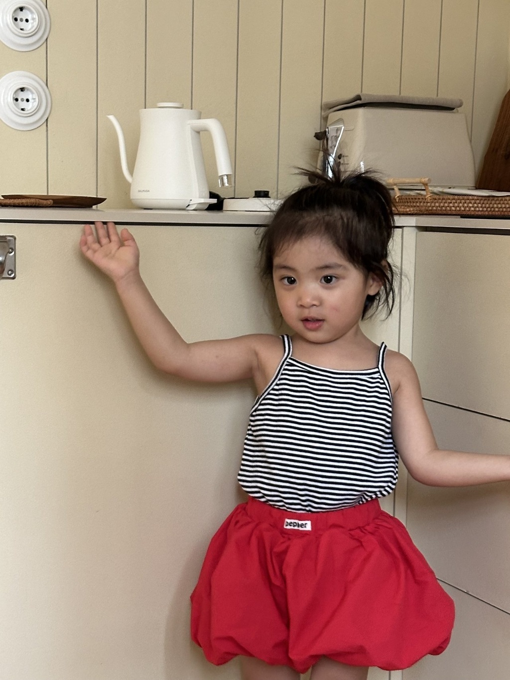 正韓夏pepper 紅色小標花苞褲