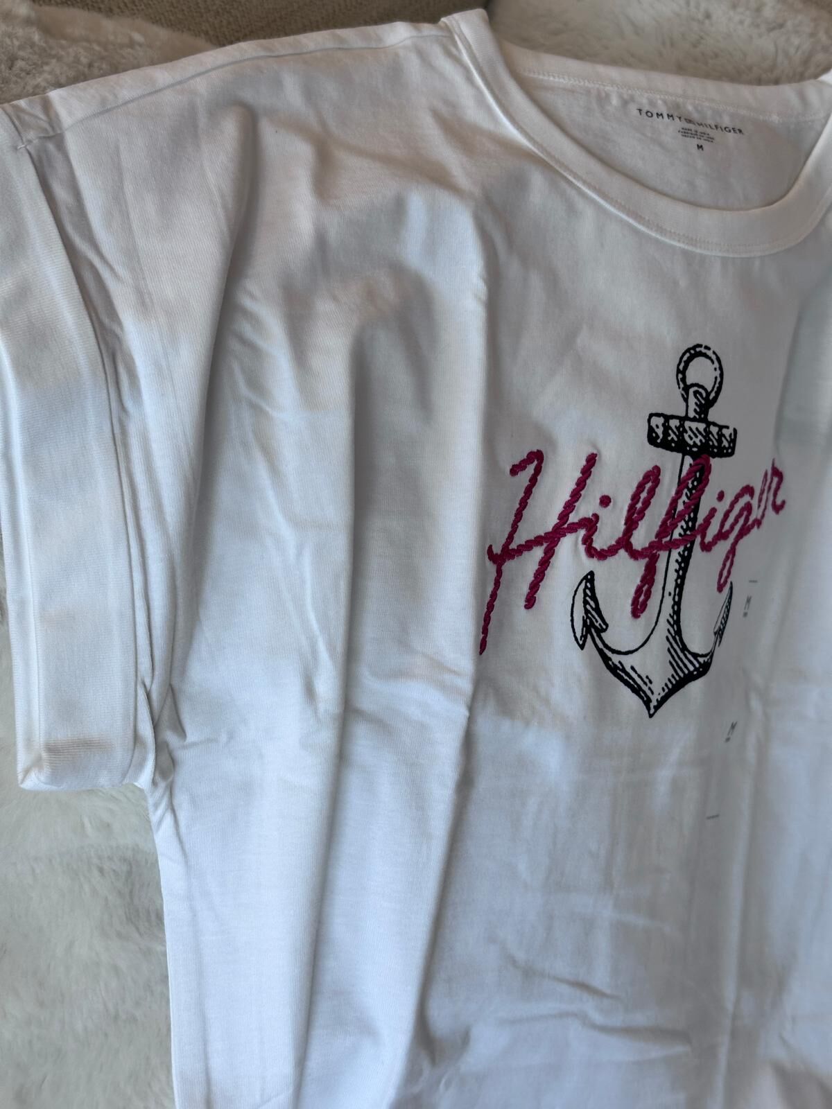 RY72 Tommy  女裝 撩草logo 白色短袖衫